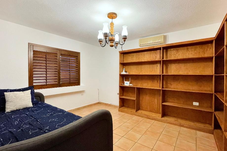 Guaymas, Sonora, 85506, Mexico, 4 Bedrooms Bedrooms, ,2 BathroomsBathrooms,Residential,For Sale,1918784