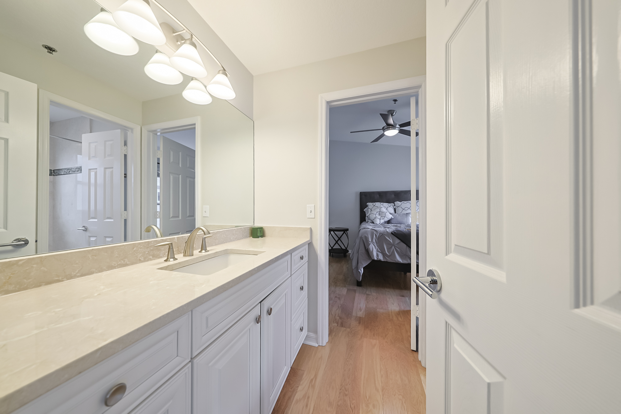 Tampa, Florida, 33629, United States, 3 Bedrooms Bedrooms, ,3 BathroomsBathrooms,Residential,For Sale,1980841