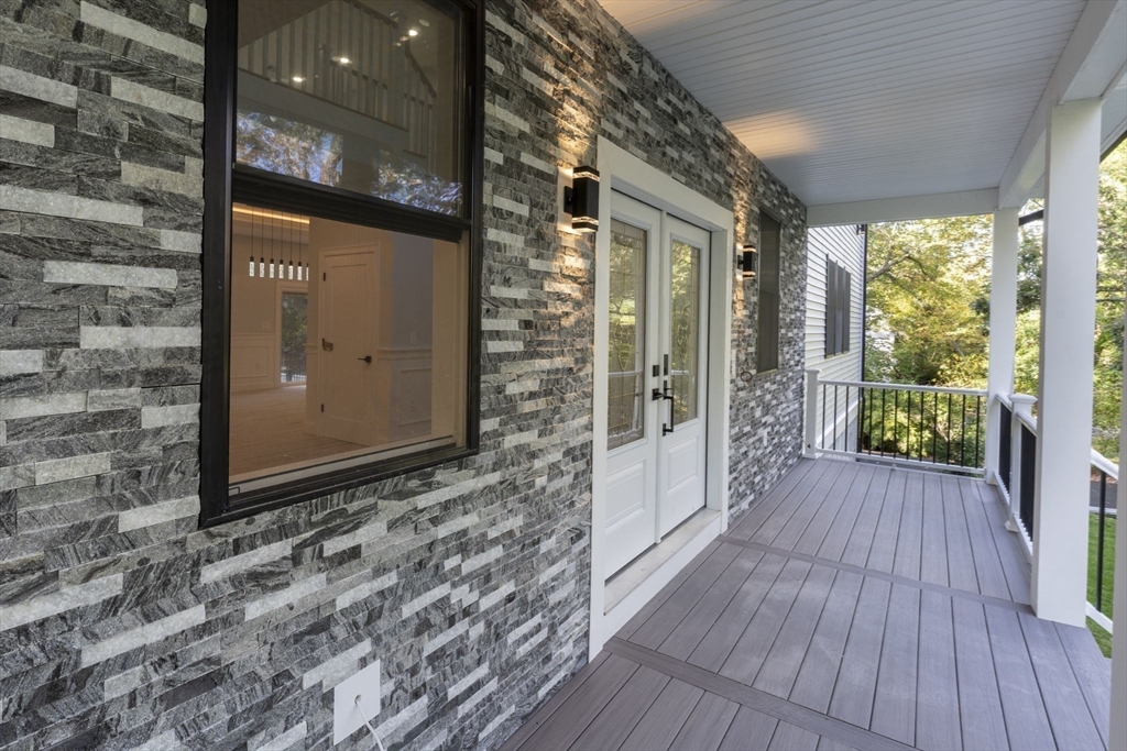 Bedford, Massachusetts, 01730, United States, 4 Bedrooms Bedrooms, ,5 BathroomsBathrooms,Residential,For Sale,1984160