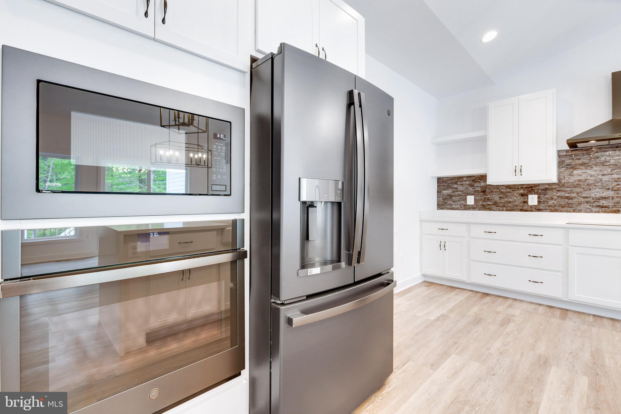 Hughesville, Maryland, 20637, United States, 4 Bedrooms Bedrooms, ,2 BathroomsBathrooms,Residential,For Sale,1974064