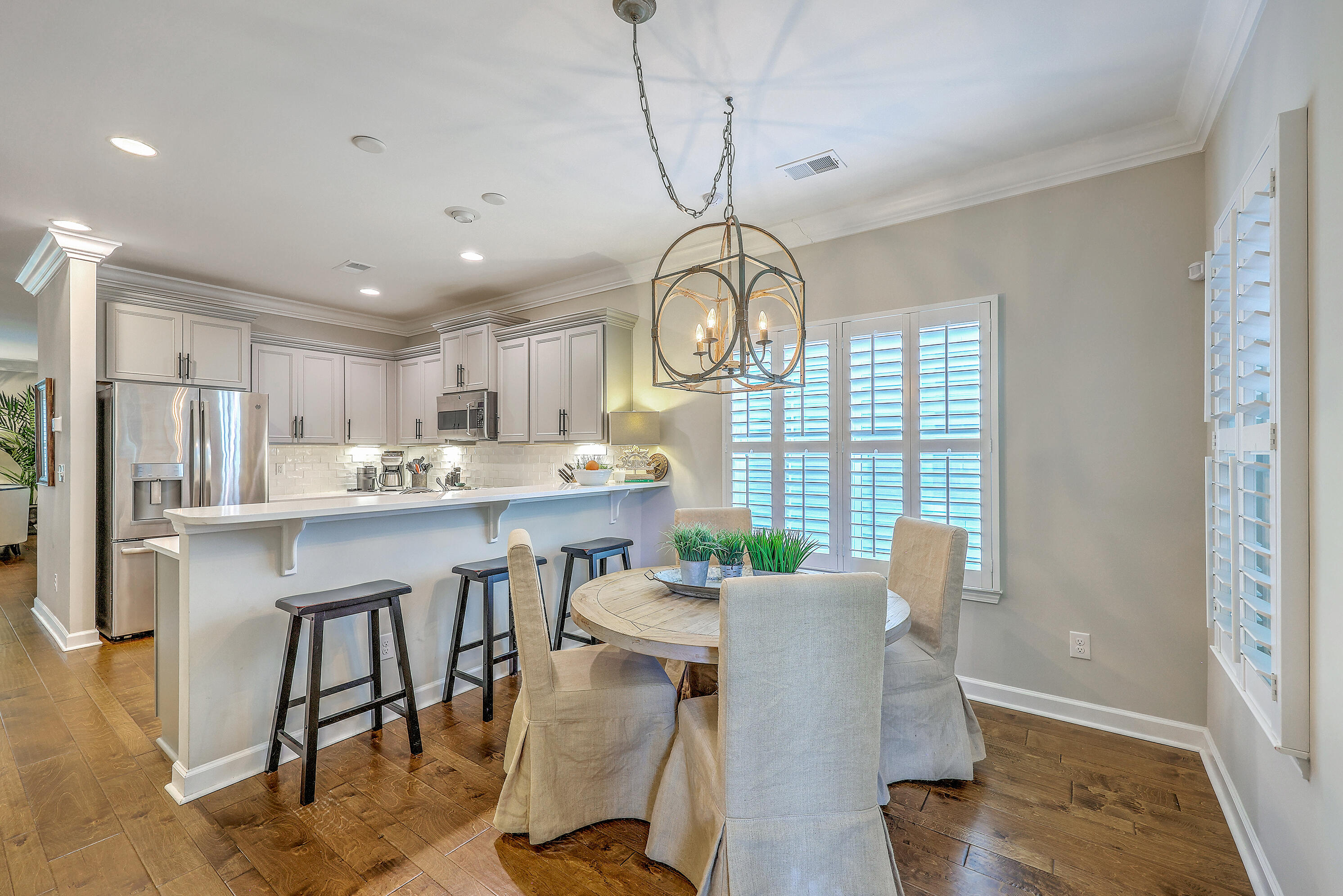 Charleston, South Carolina, 29414, United States, 4 Bedrooms Bedrooms, ,4 BathroomsBathrooms,Residential,For Sale,1895011