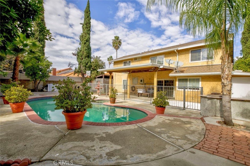 North Hills, California, 91343, United States, 4 Bedrooms Bedrooms, ,4 BathroomsBathrooms,Residential,For Sale,1997104