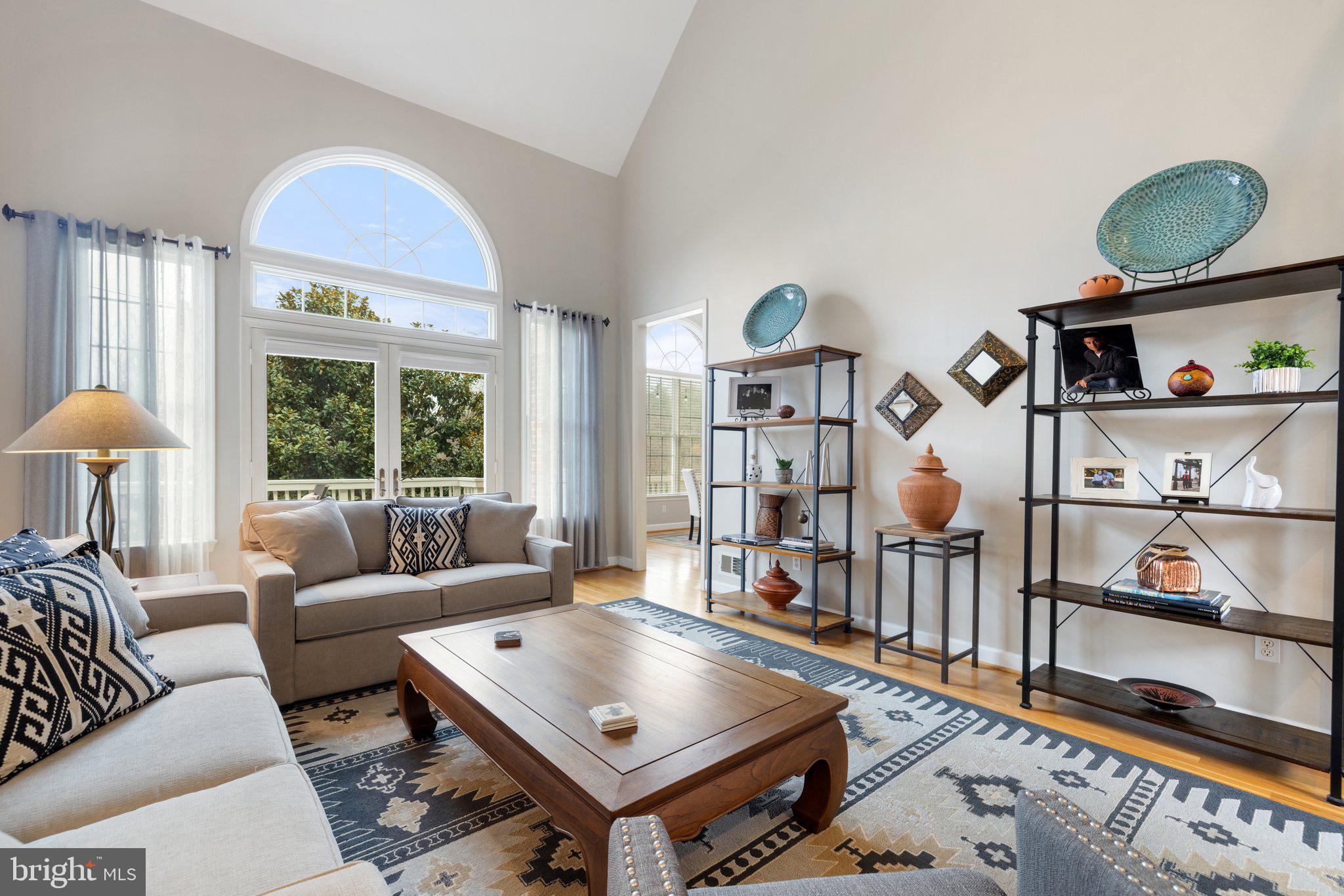 Warrenton, Virginia, 20186, United States, 6 Bedrooms Bedrooms, ,6 BathroomsBathrooms,Residential,For Sale,1914249