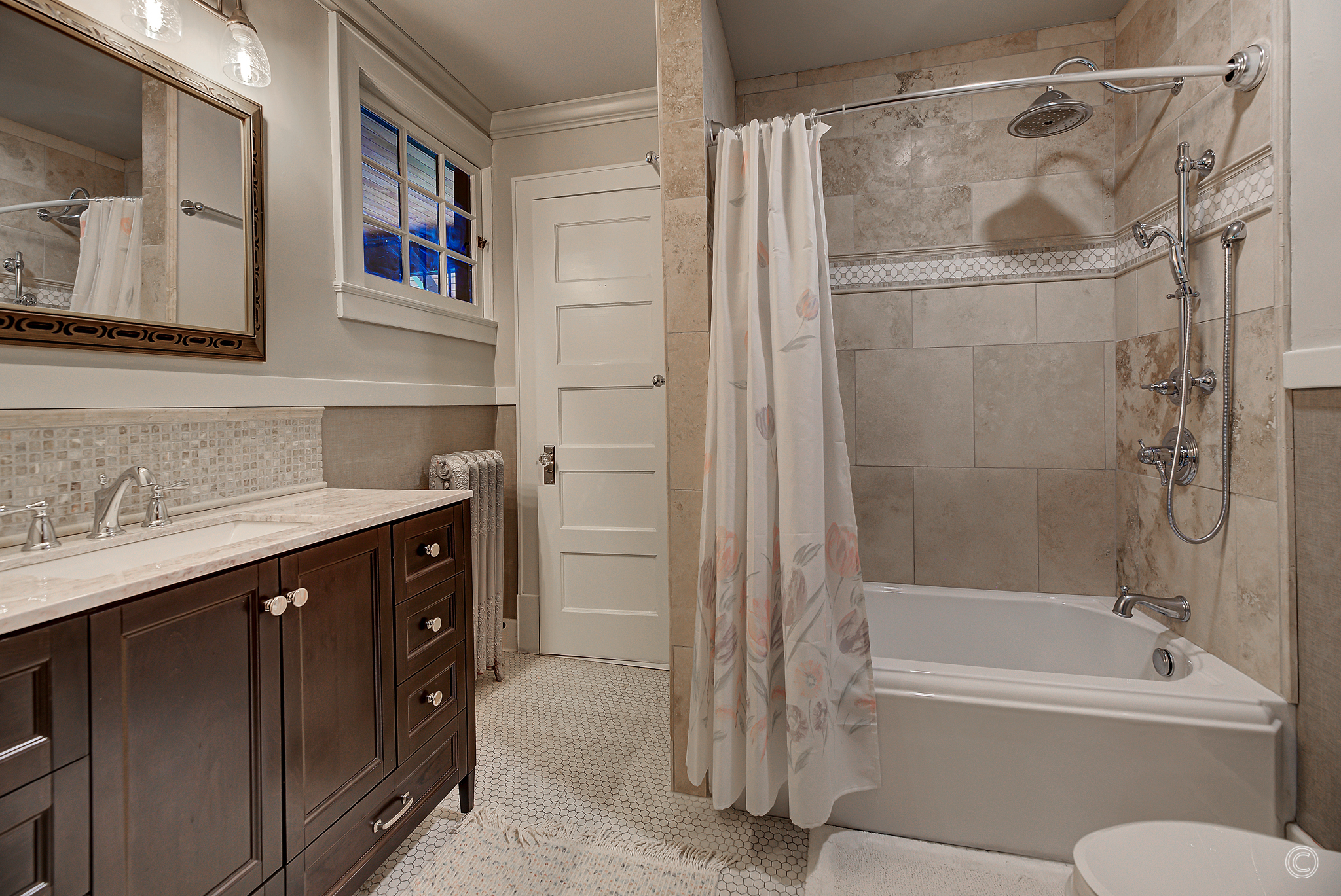 Helena, Montana, 59601, United States, 6 Bedrooms Bedrooms, ,4 BathroomsBathrooms,Residential,For Sale,1982831