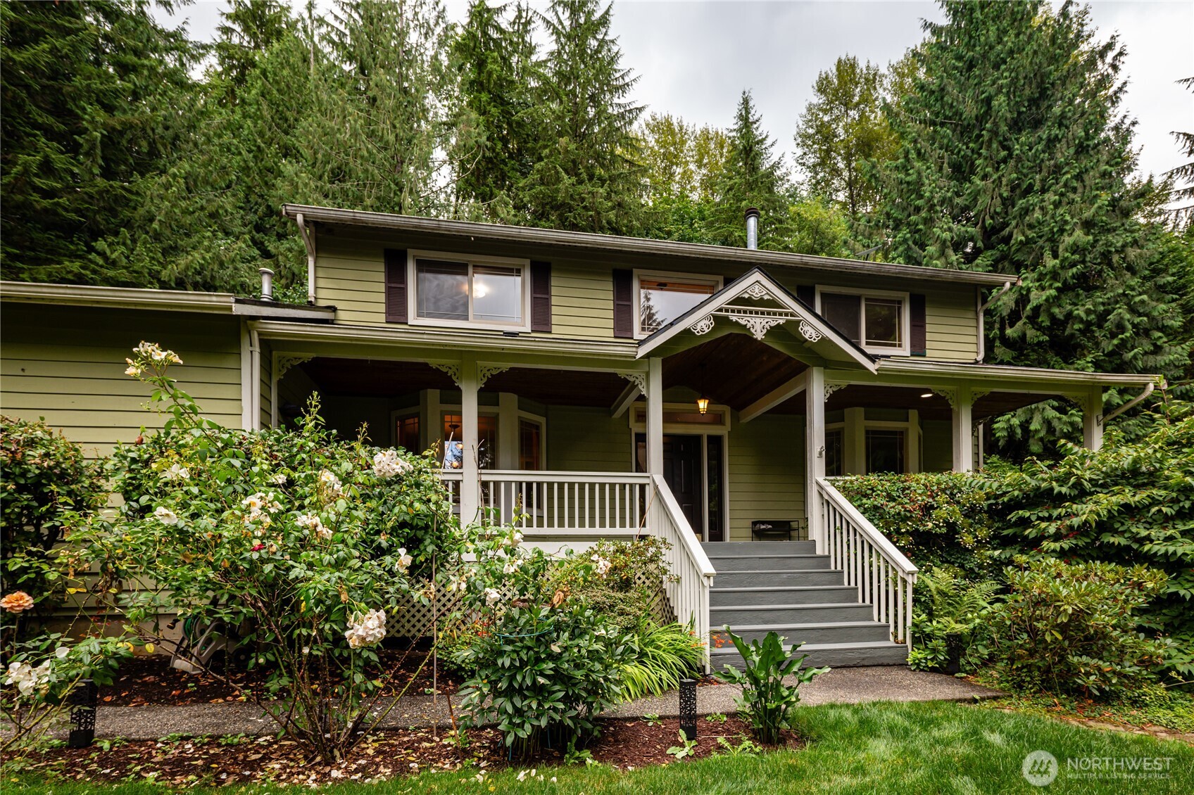 Snohomish, Washington, 98290, United States, 4 Bedrooms Bedrooms, ,3 BathroomsBathrooms,Residential,For Sale,1921838