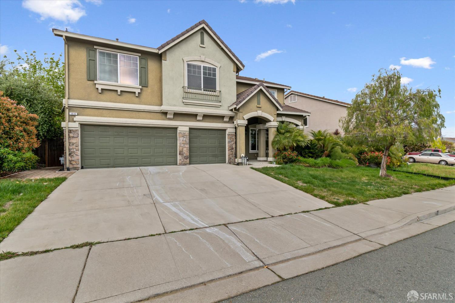 Antioch, California, 94509, United States, 5 Bedrooms Bedrooms, ,3 BathroomsBathrooms,Residential,For Sale,2002834