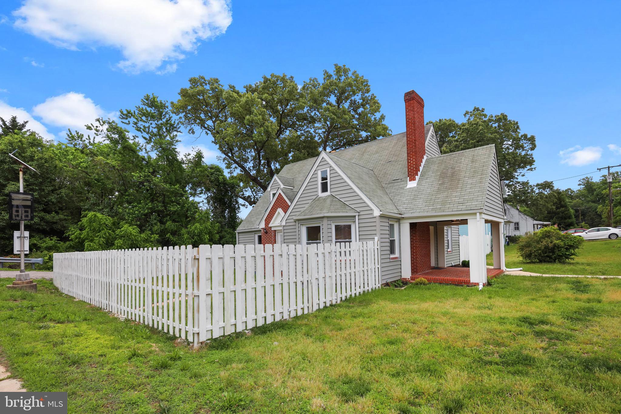 Glen Burnie, Maryland, 21061, United States, 4 Bedrooms Bedrooms, ,4 BathroomsBathrooms,Residential,For Sale,1900574