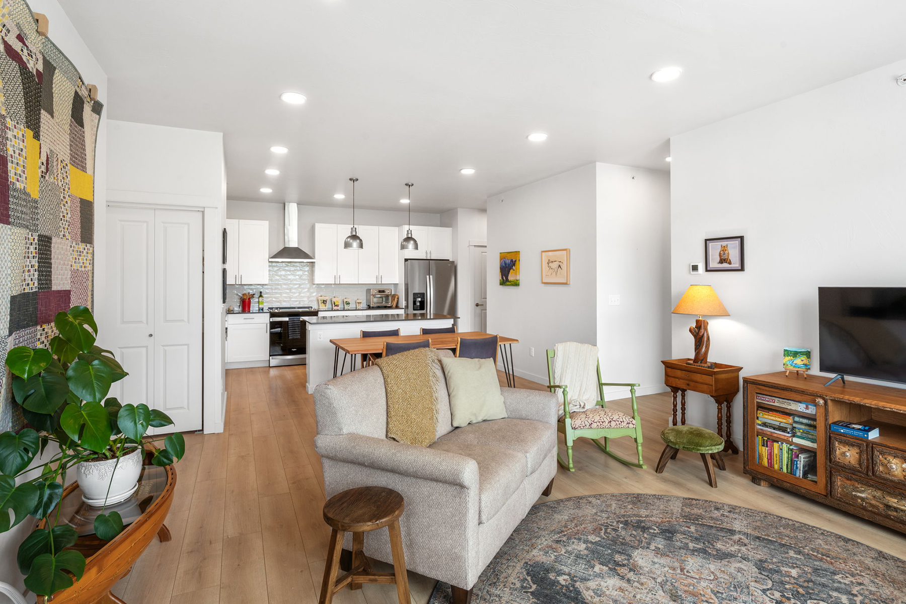  2221F Willow Dr, #102 - 物件實景