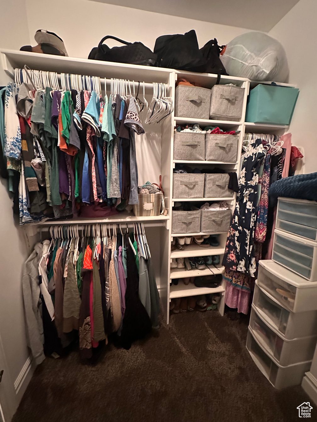 Roosevelt, Utah, 84066, United States, 6 Bedrooms Bedrooms, ,3 BathroomsBathrooms,Residential,For Sale,1976583