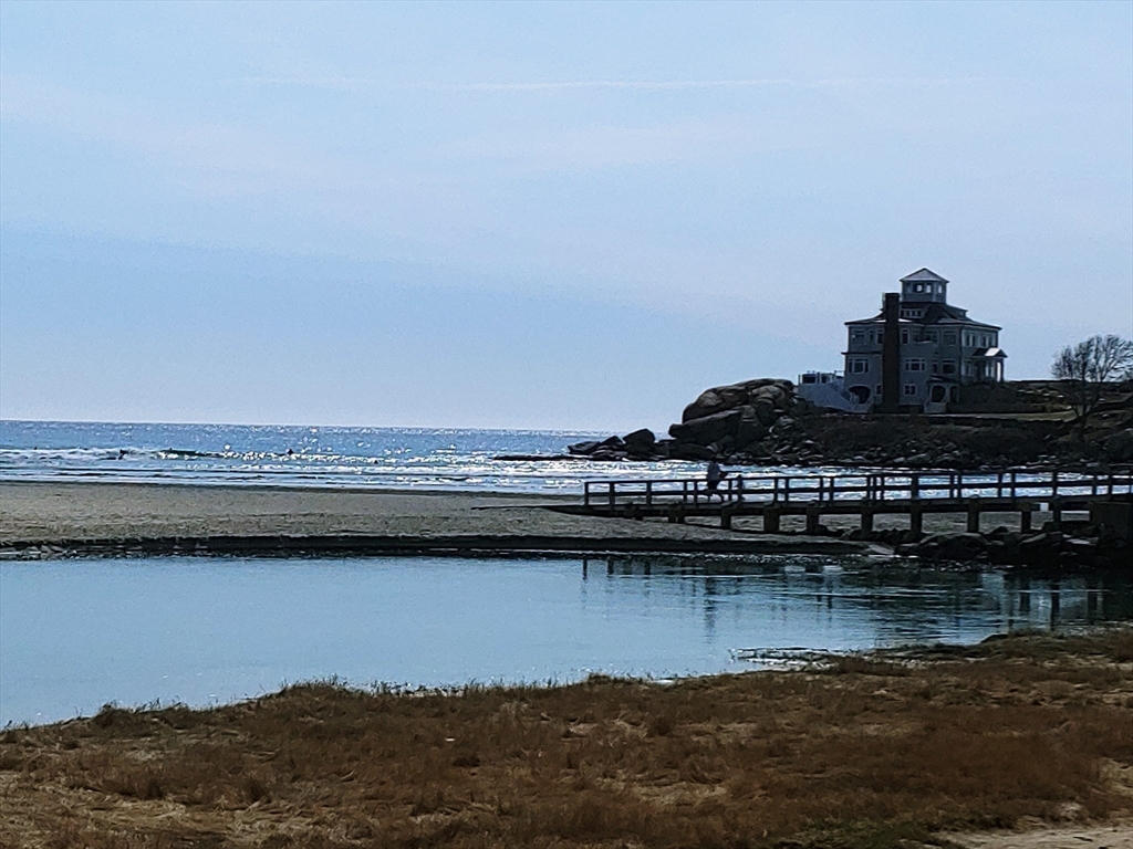 Gloucester, Massachusetts, 01930, United States, 3 Bedrooms Bedrooms, ,1 BathroomBathrooms,Residential,For Sale,2003205