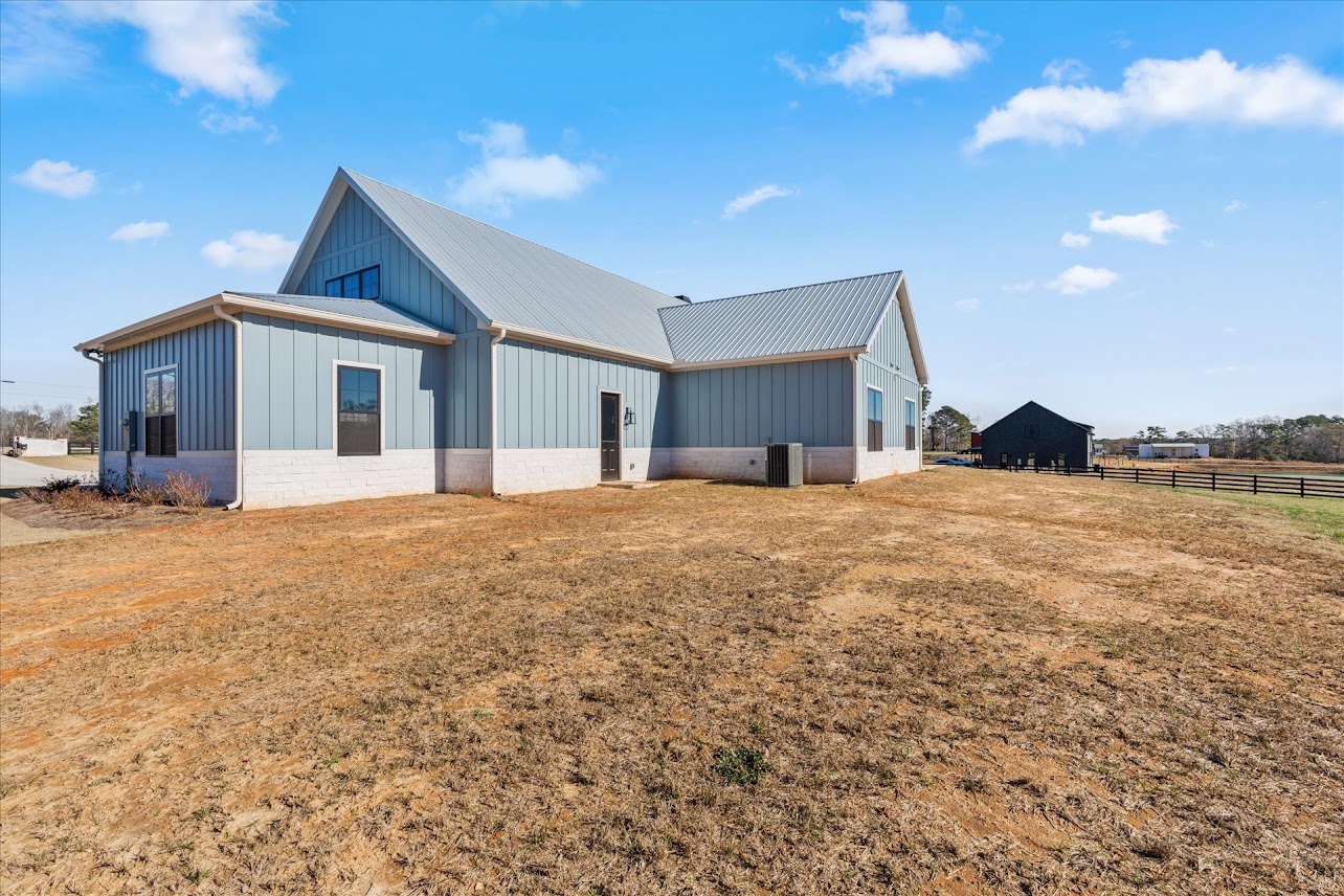 Bremen, Georgia, 30110, United States, 4 Bedrooms Bedrooms, ,4 BathroomsBathrooms,Residential,For Sale,2005432