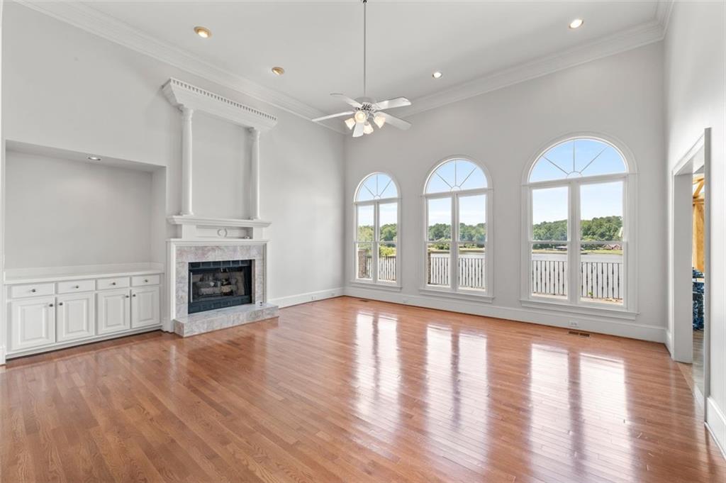 Jonesboro, Georgia, 30236, United States, 5 Bedrooms Bedrooms, ,5 BathroomsBathrooms,Residential,For Sale,1889990