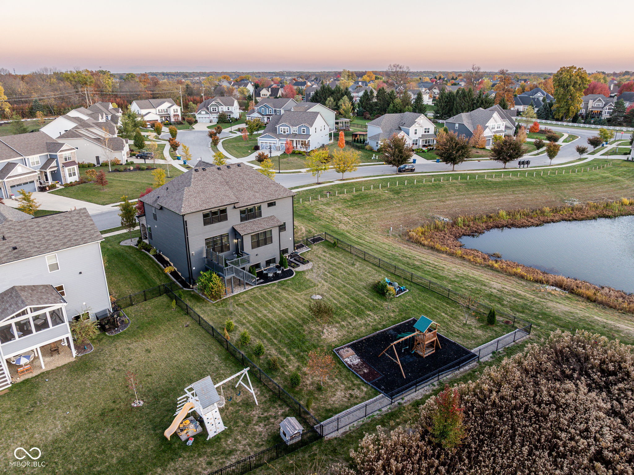 Noblesville, Indiana, 46062, United States, 6 Bedrooms Bedrooms, ,4 BathroomsBathrooms,Residential,For Sale,1987337