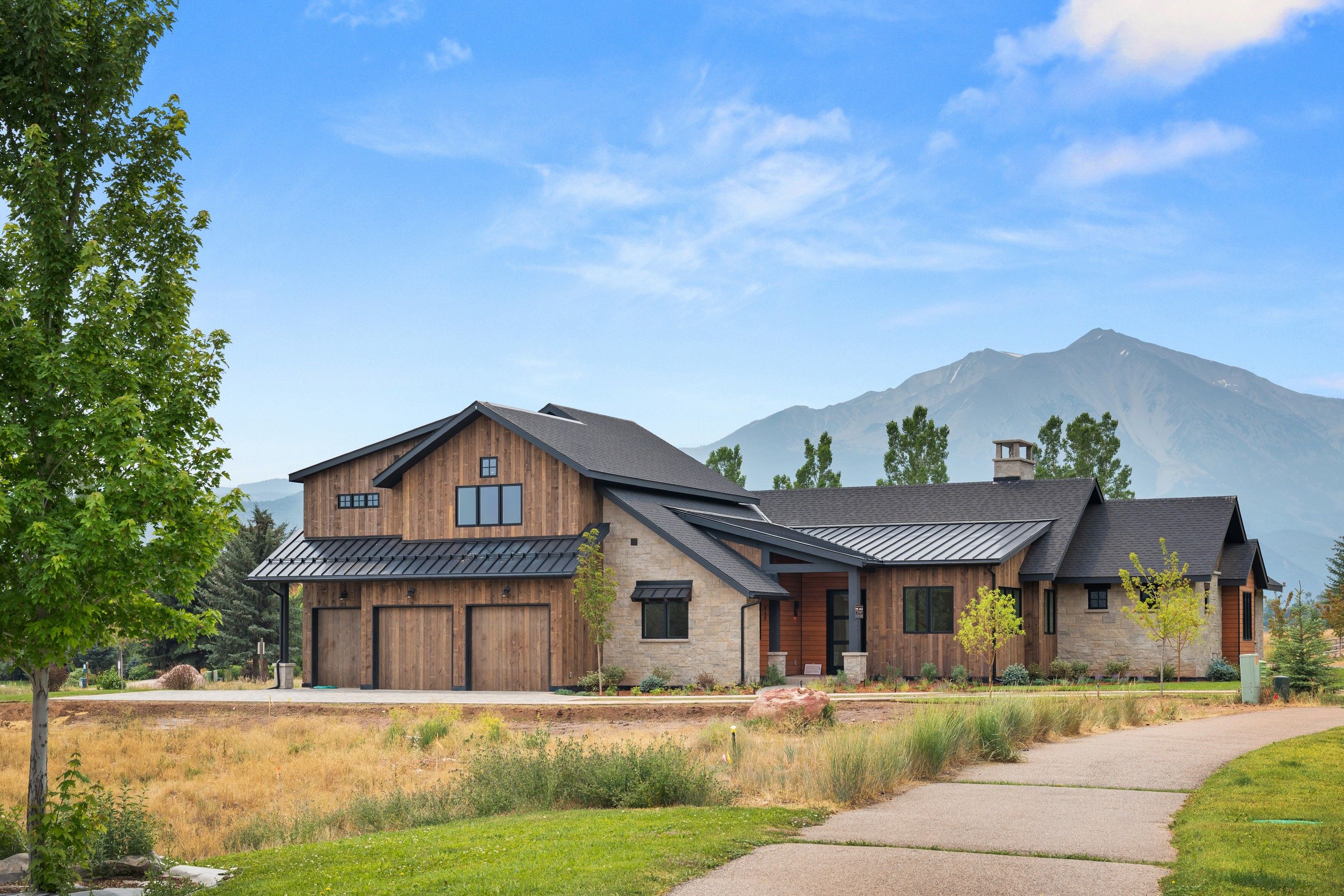  Completed 2026 New Build in River Valley Ranch - 物件實景