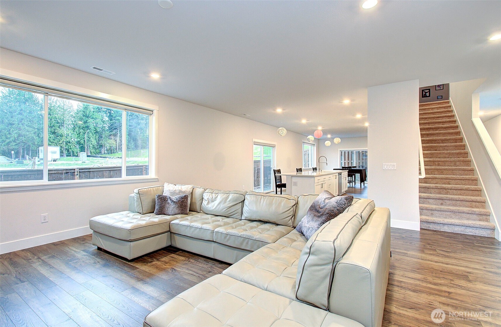 Vancouver, Washington, 98665, United States, 4 Bedrooms Bedrooms, ,3 BathroomsBathrooms,Residential,For Sale,2001006