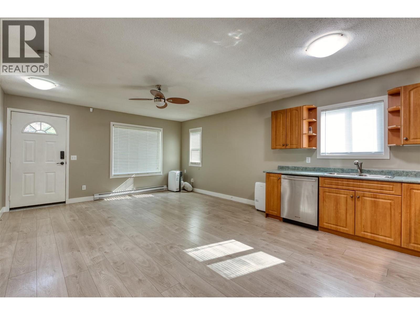 KELOWNA, British Columbia, V1Y 6S9, CA, 5 Bedrooms Bedrooms, ,3 BathroomsBathrooms,Residential,For Sale,1876948