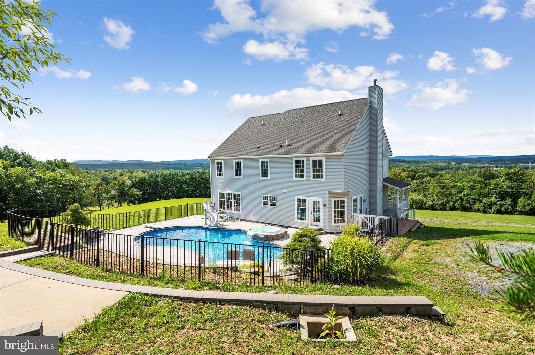 128 Whitlock Lane, Gore, Virginia, 22637, United States, 6 Bedrooms Bedrooms, ,5 BathroomsBathrooms,Residential,For Sale,128 Whitlock Lane,1338038