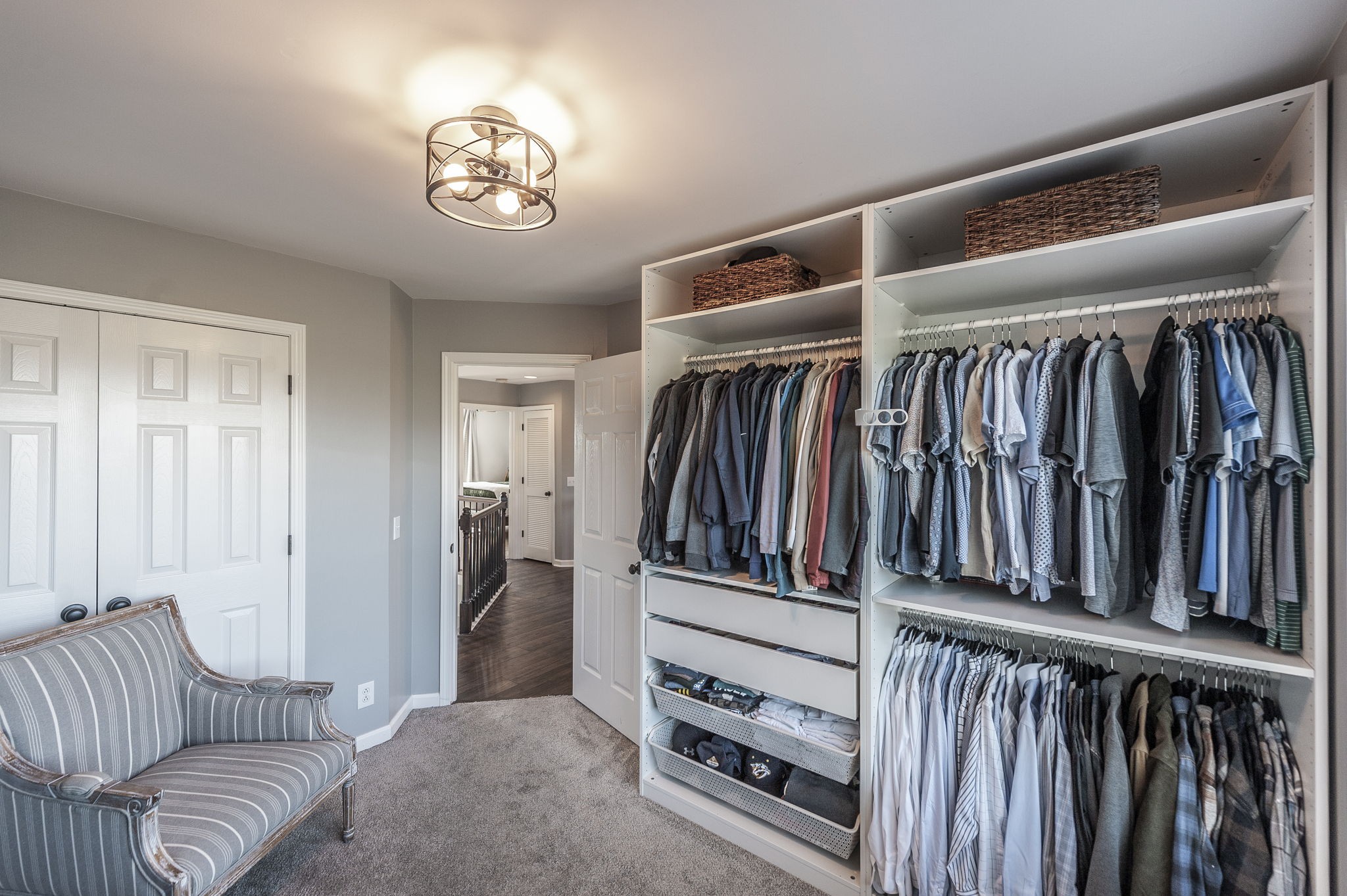 Goodlettsville, Tennessee, 37072, United States, 5 Bedrooms Bedrooms, ,4 BathroomsBathrooms,Residential,For Sale,1974837