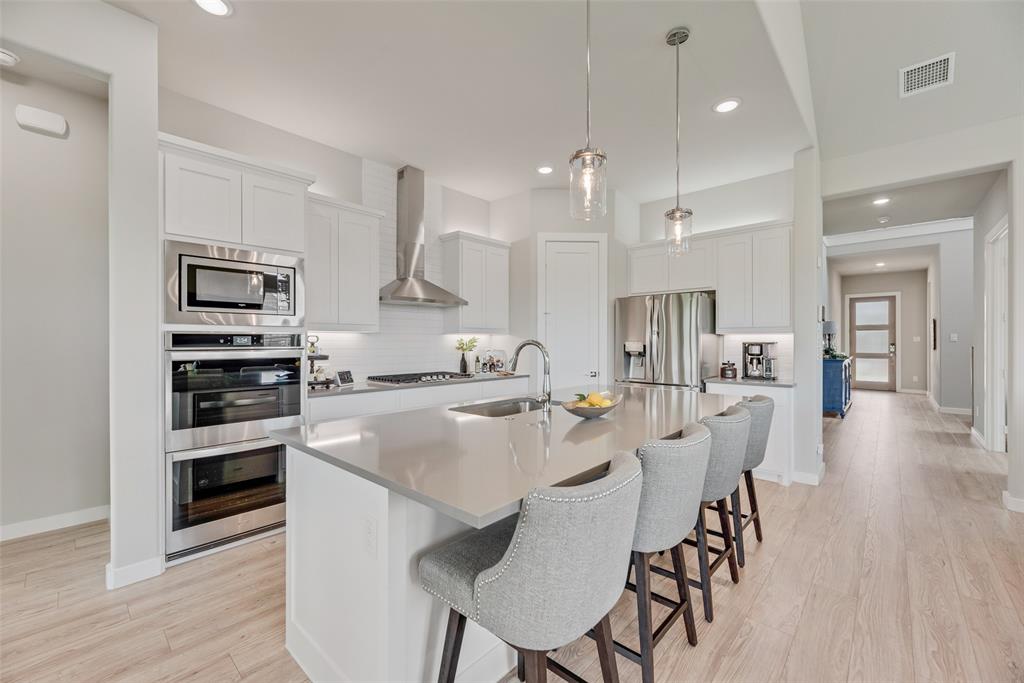Prosper, Texas, 75078, United States, 5 Bedrooms Bedrooms, ,4 BathroomsBathrooms,Residential,For Sale,1895124