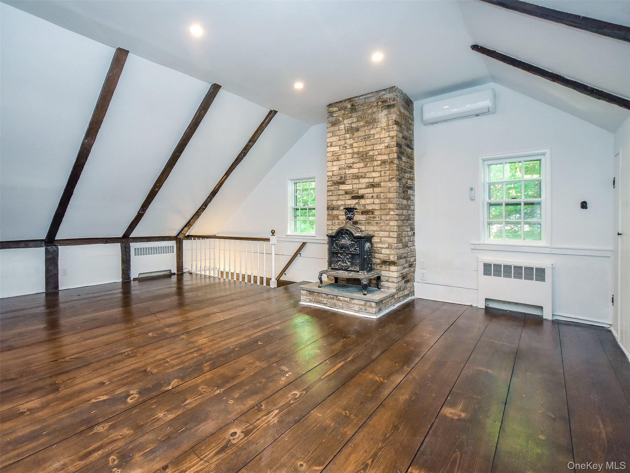  150 Main Street, Roslyn, NY, 11576 - 物件實景
