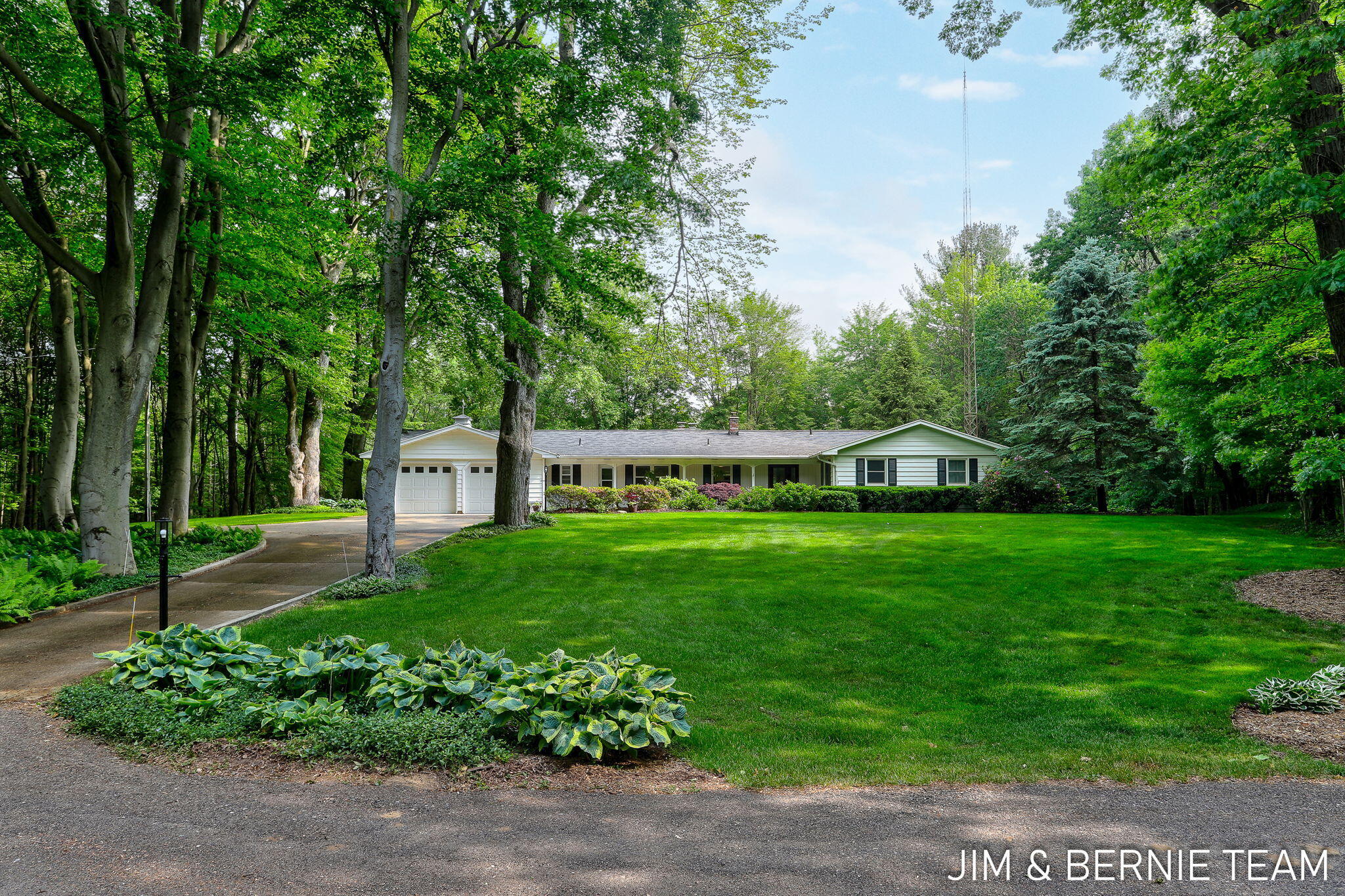 West Olive, Michigan, 49460, United States, 5 Bedrooms Bedrooms, ,4 BathroomsBathrooms,Residential,For Sale,1874576