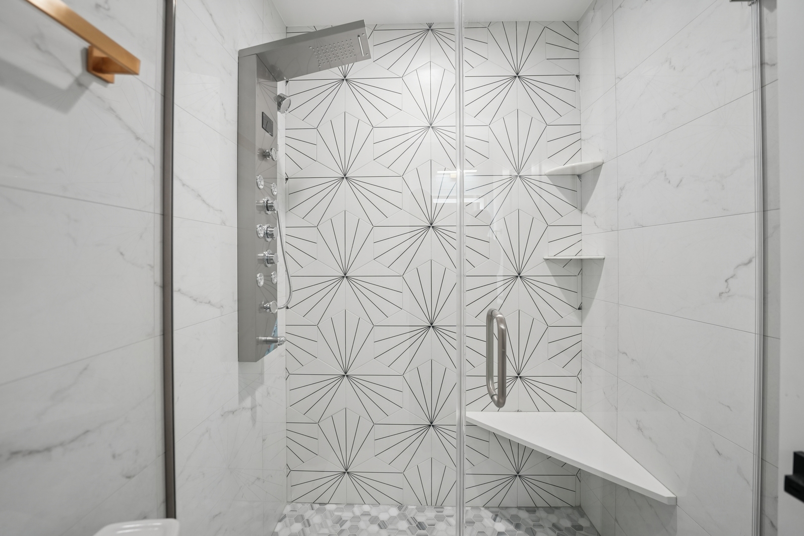 Park Ridge, Illinois, 60068, United States, 4 Bedrooms Bedrooms, ,5 BathroomsBathrooms,Residential,For Sale,1988945