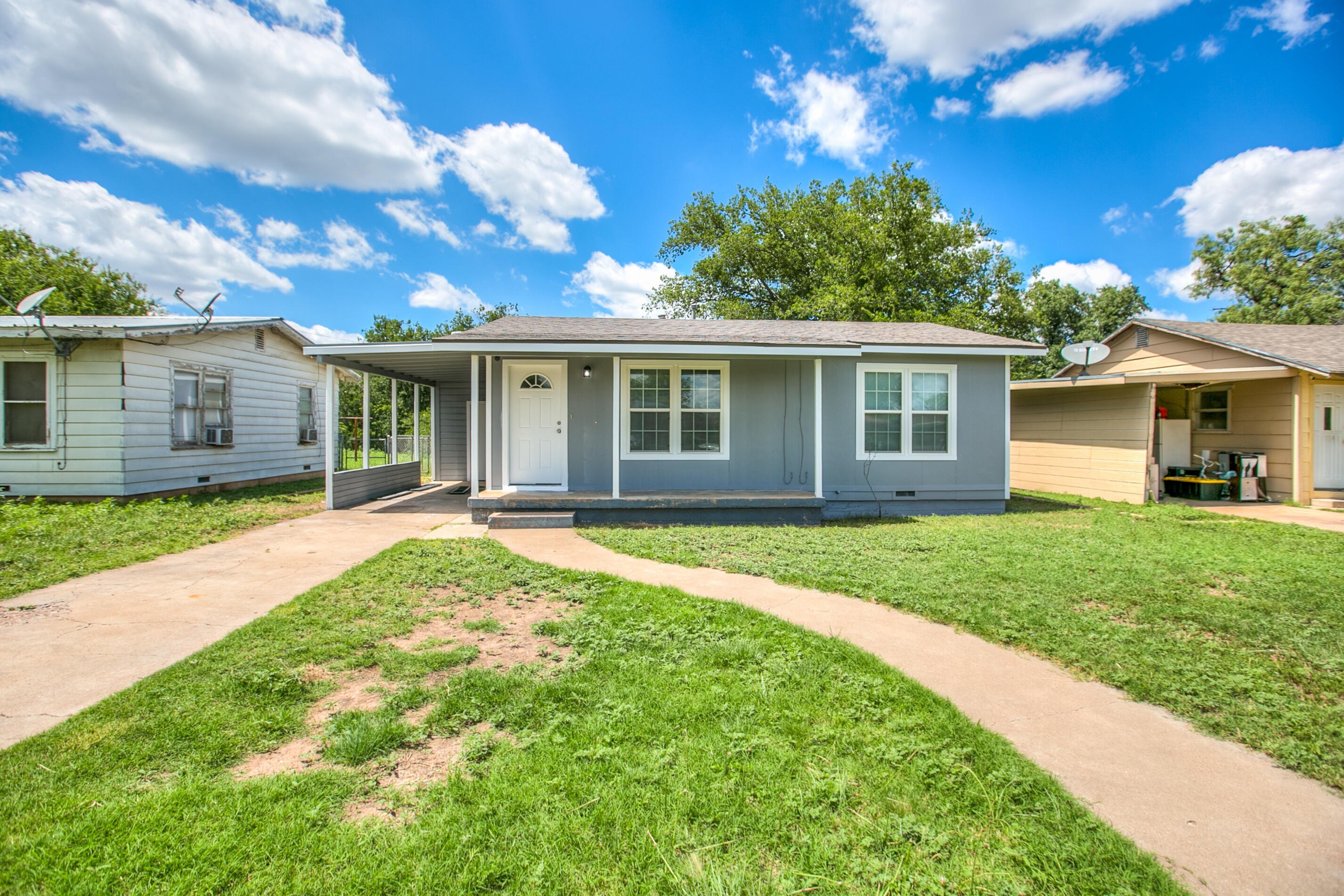 Junius St, San Angelo, TX 76901
