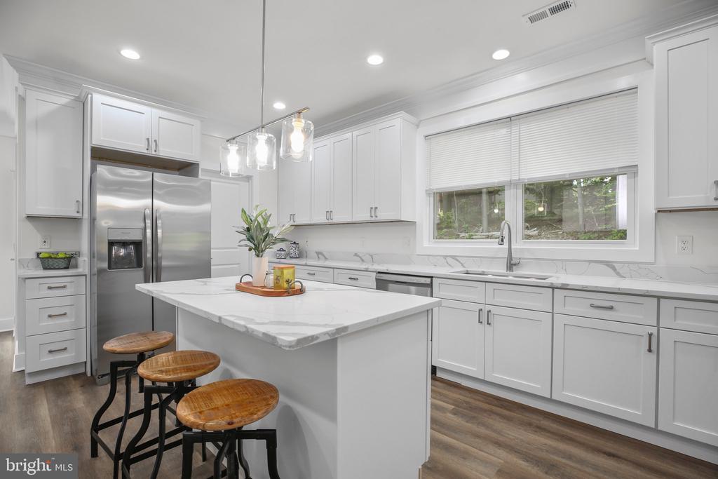 Fredericksburg, Virginia, 22408, United States, 4 Bedrooms Bedrooms, ,4 BathroomsBathrooms,Residential,For Sale,1737760