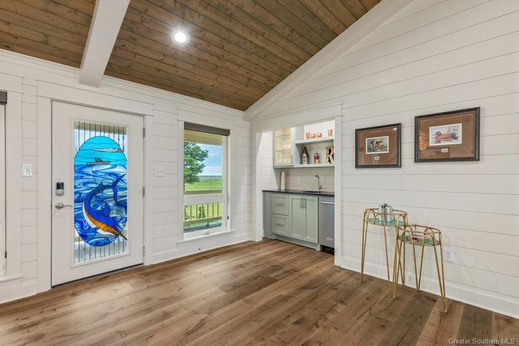 443 Miguel Street, Lake Charles, Louisiana, 70607, United States, 6 Bedrooms Bedrooms, ,6 BathroomsBathrooms,Residential,For Sale,443 Miguel Street,1068289