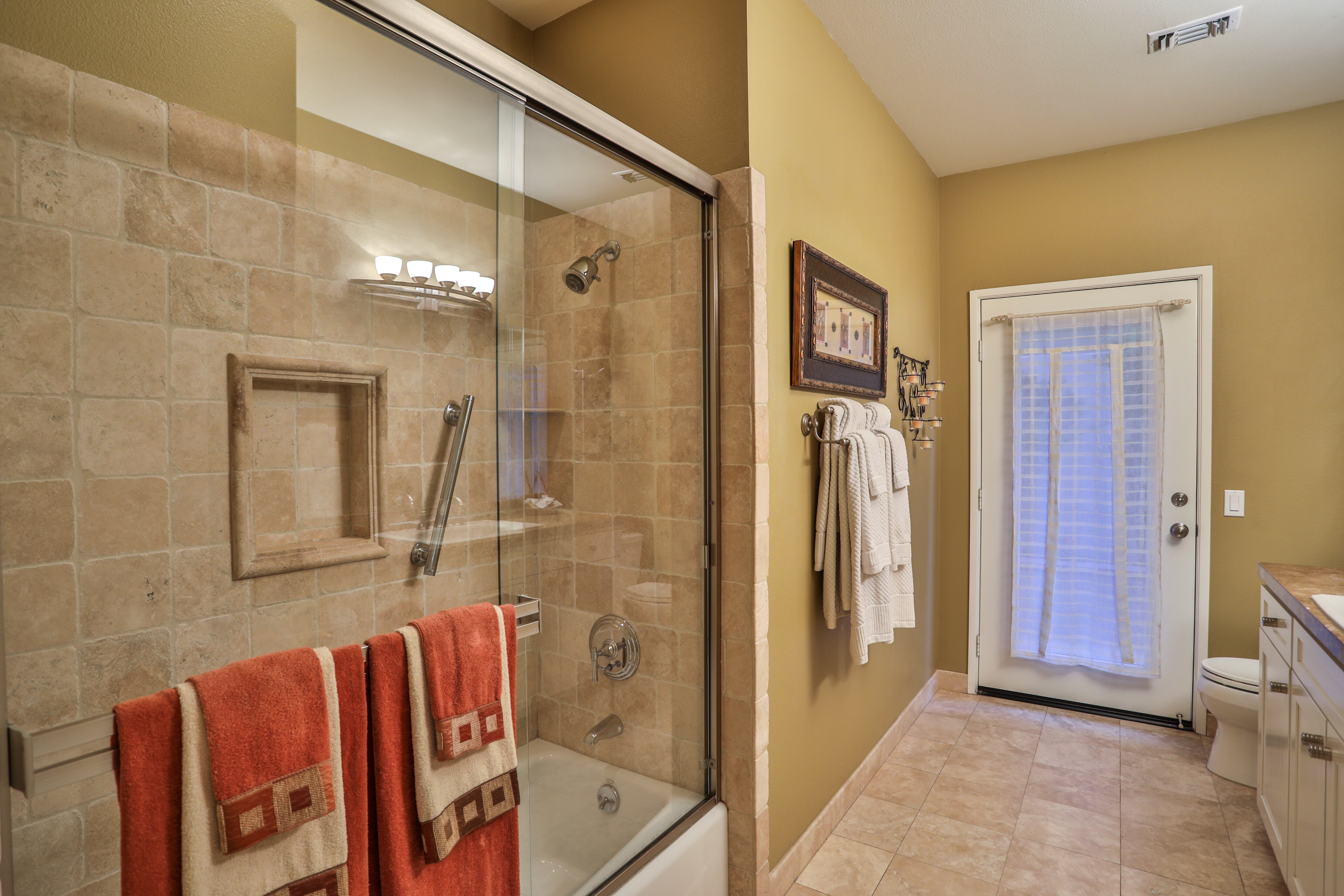  2708 N. Mountain Avenue, Claremont, CA 91711 - 物件實景