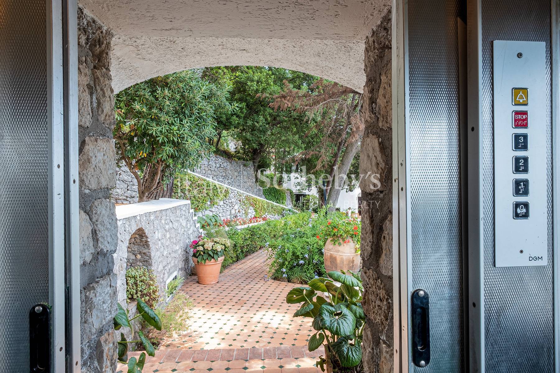  A massive estate in the heart of Capri - 物件實景