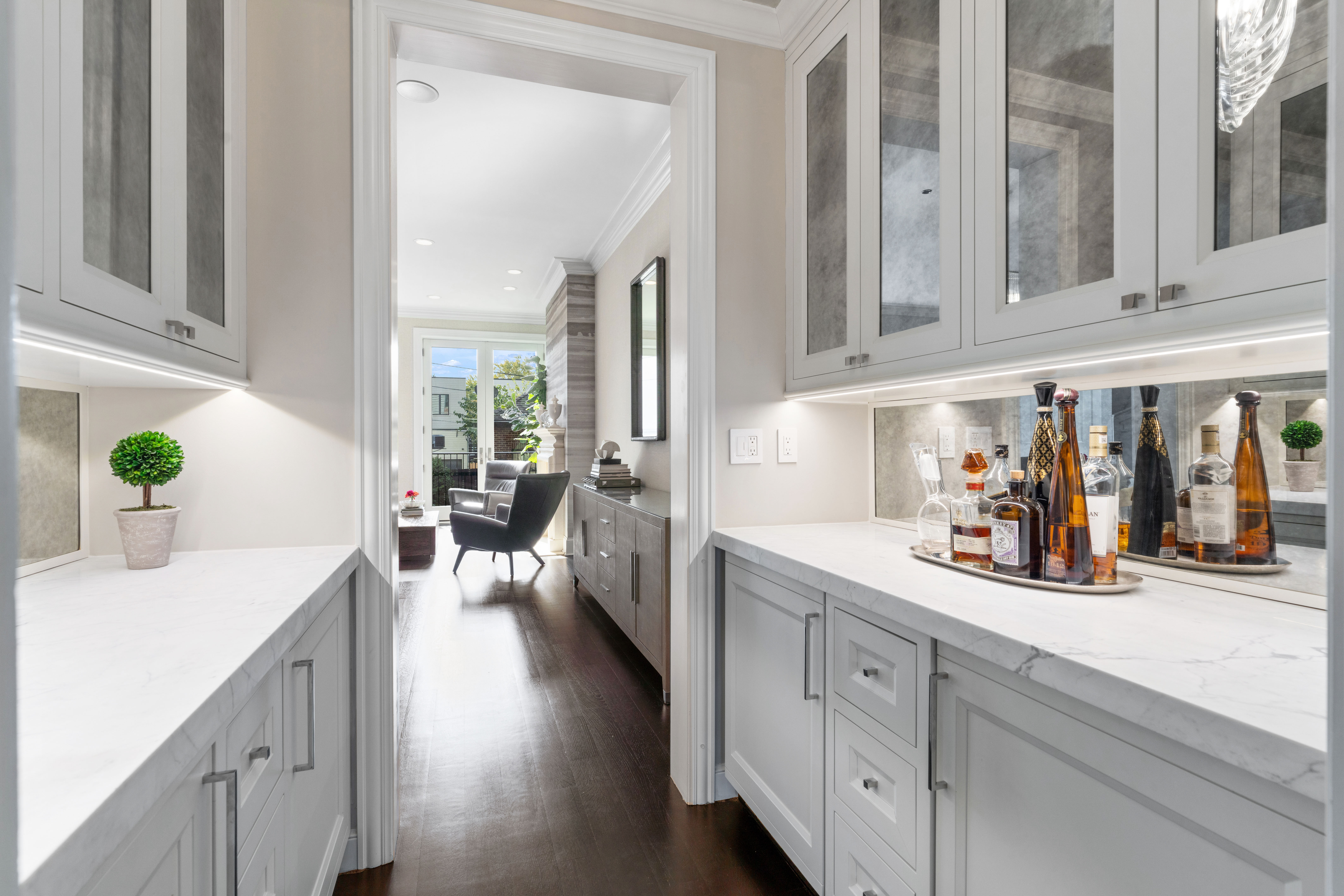  Architecturally Refined and Exceptionally Sophisticated - 物件實景