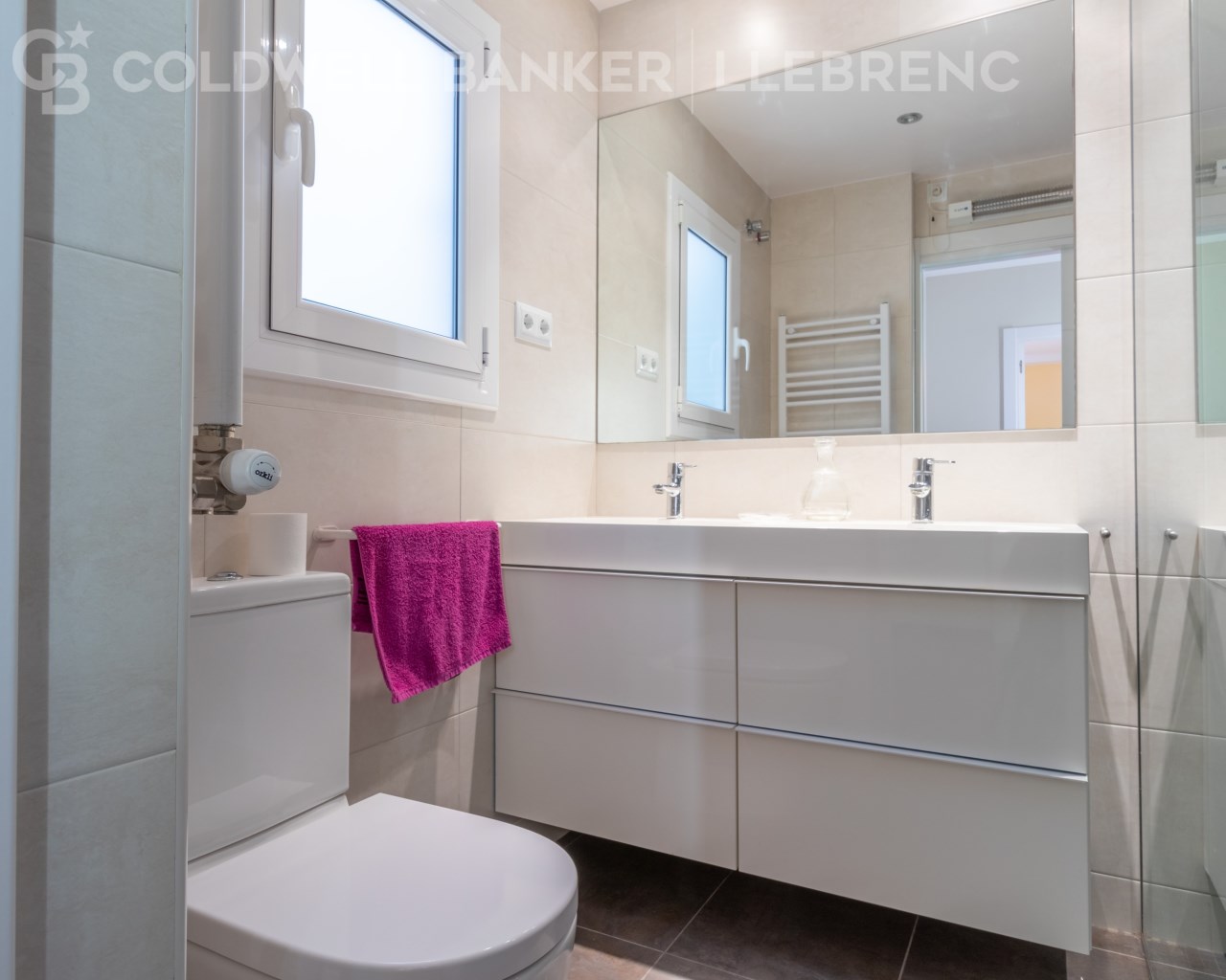 Barcelona, Barcelona, Sarri? - Sant Gervasi, Vallv, Barcelona, Catalonia, ES, 4 Bedrooms Bedrooms, ,2 BathroomsBathrooms,Residential,For Sale,Barcelona, Barcelona, Sarri? - Sant Gervasi, Vallv,1624056