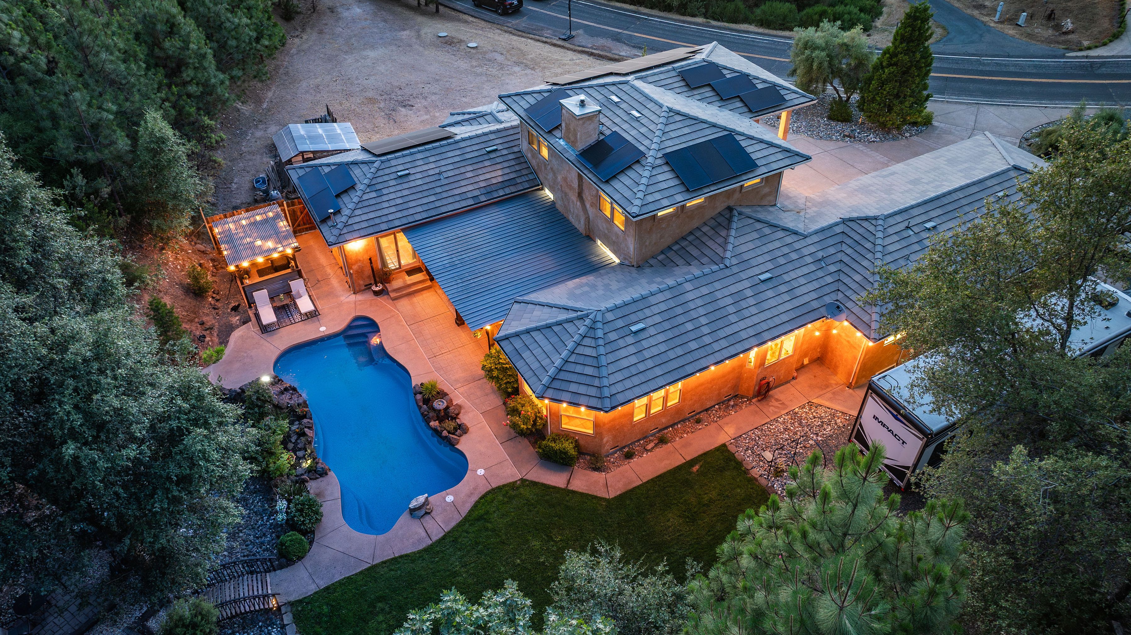  Mediterranean-Inspired Estate on 1.67 Acres  Private Oasis in Jackson - 物件實景
