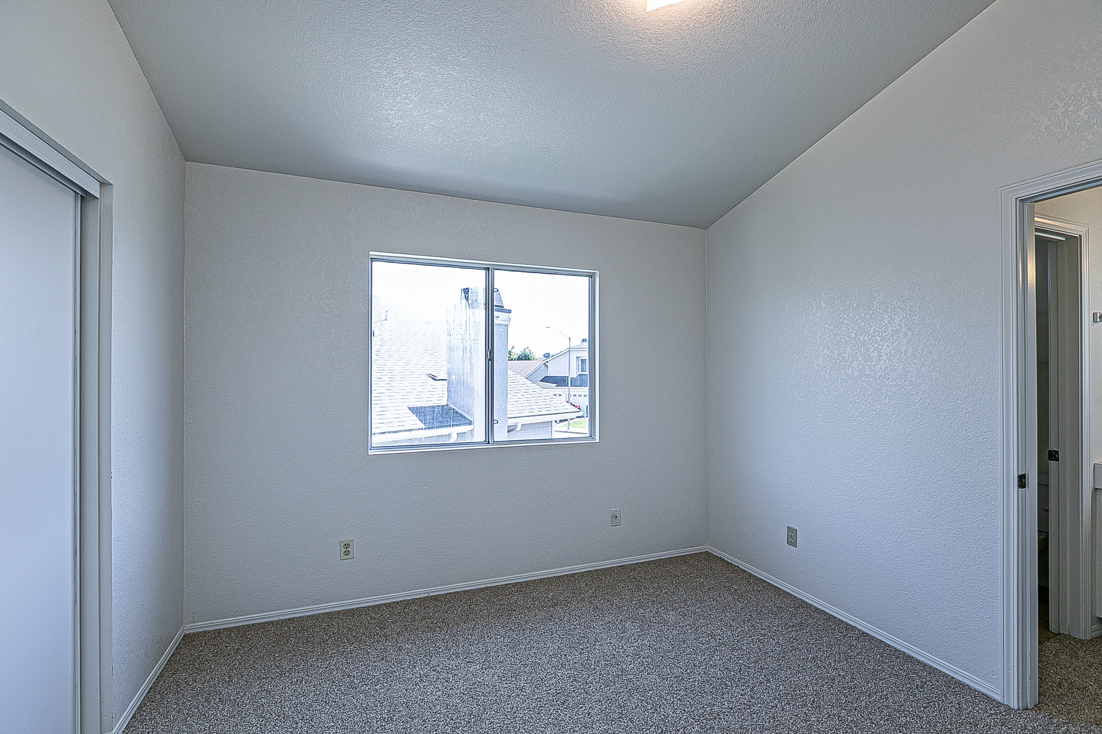 Lompoc, California, 93436, United States, 3 Bedrooms Bedrooms, ,3 BathroomsBathrooms,Residential,For Sale,1933210