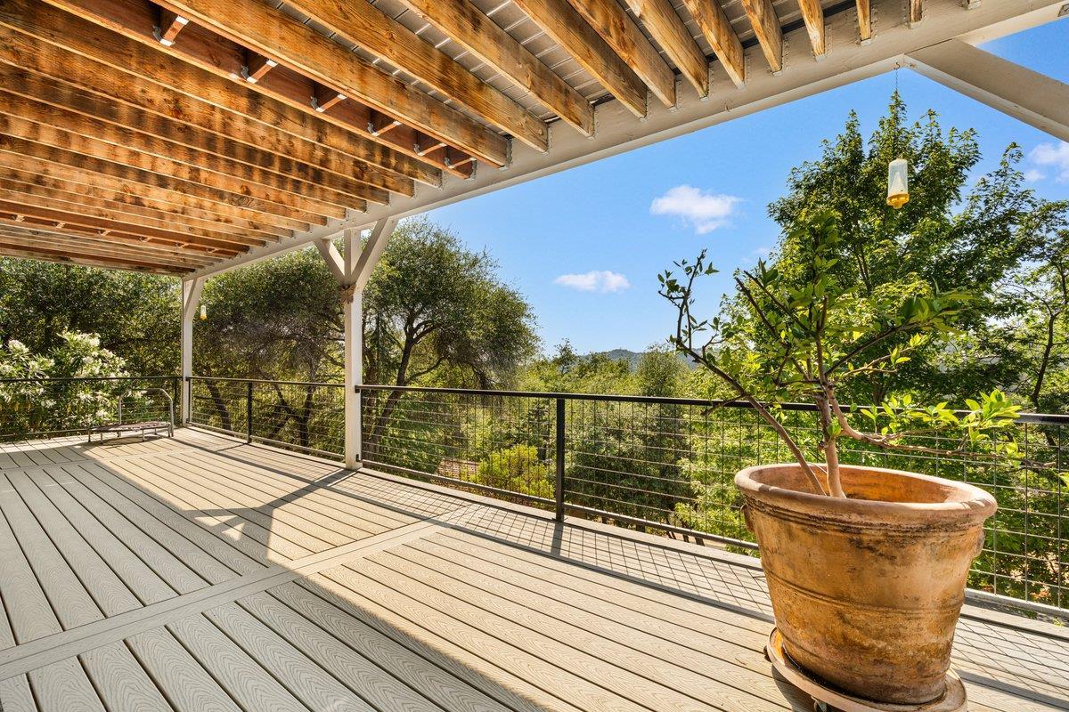 Penn Valley, California, 95946, United States, 5 Bedrooms Bedrooms, ,3 BathroomsBathrooms,Residential,For Sale,1915394