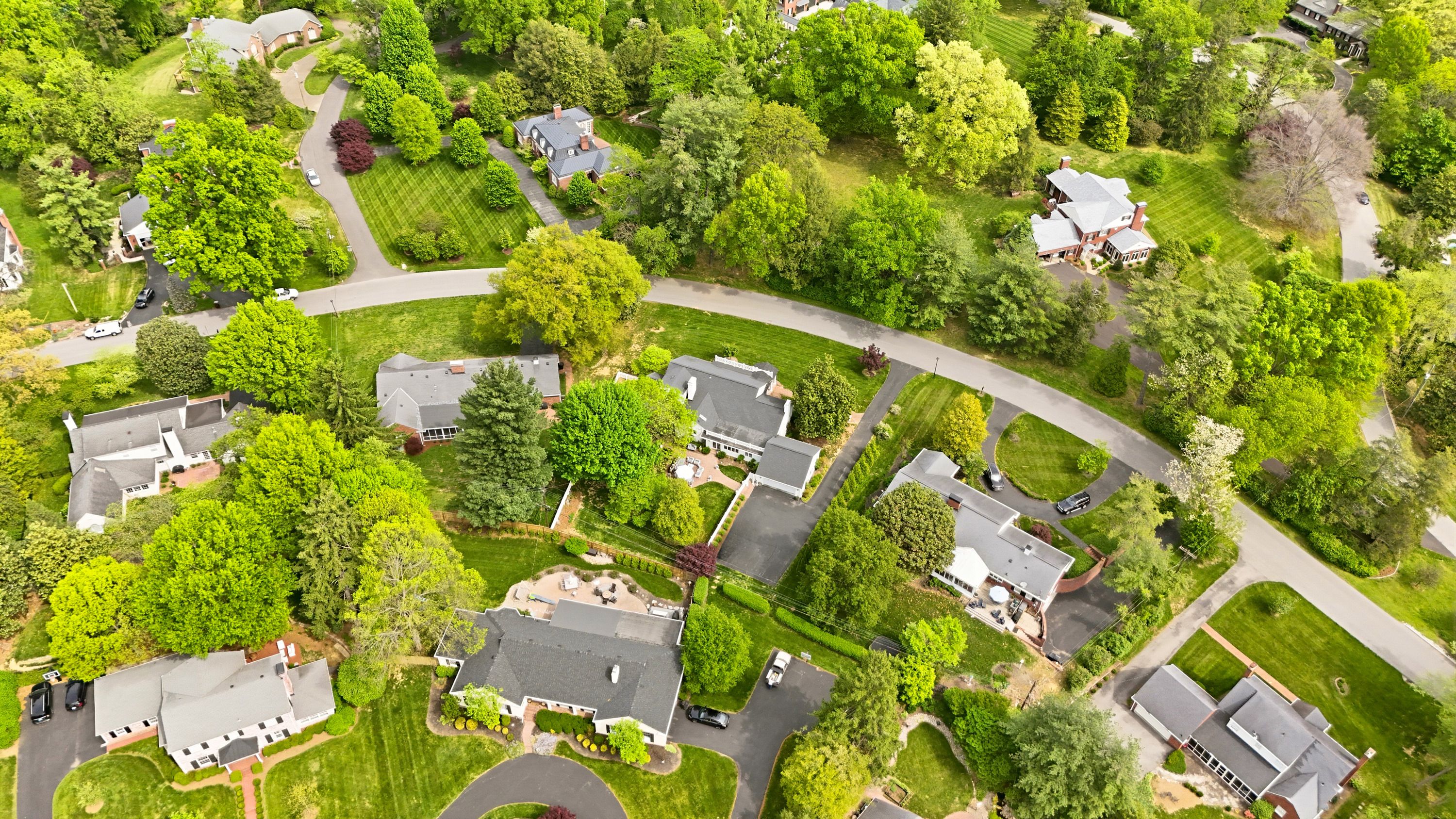  506 Jarvis Lane, Louisville, KY 40207 - 物件實景