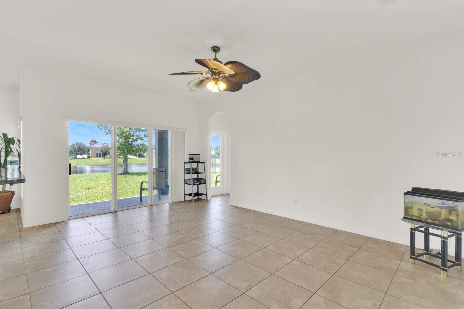 ORLANDO, Florida, 32824, United States, 4 Bedrooms Bedrooms, ,3 BathroomsBathrooms,Residential,For Sale,1879509