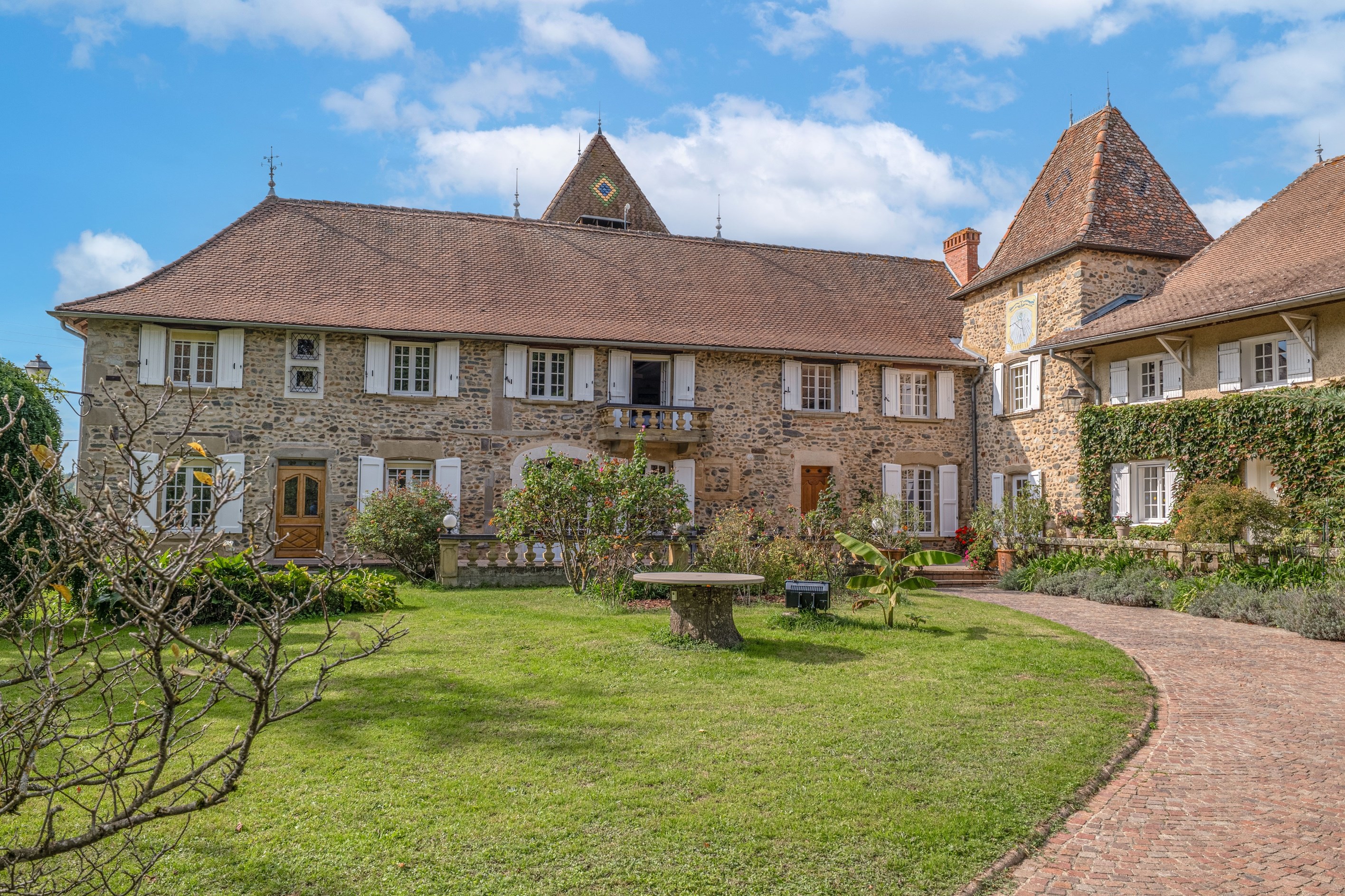  13th-Century Manor Estate – Elegance, Heritage & Art of Living - 物件實景