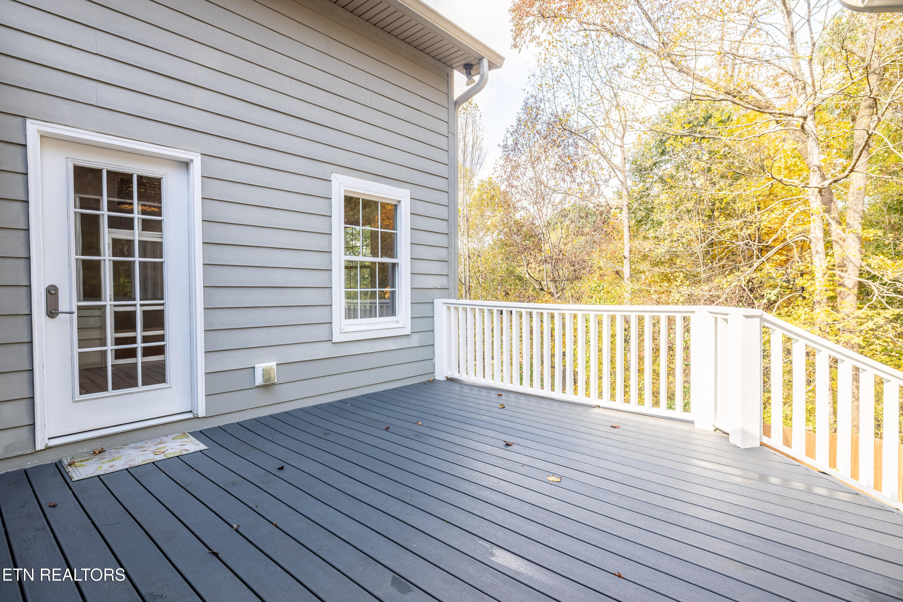 Maryville, Tennessee, 37803, United States, 4 Bedrooms Bedrooms, ,5 BathroomsBathrooms,Residential,For Sale,1984597