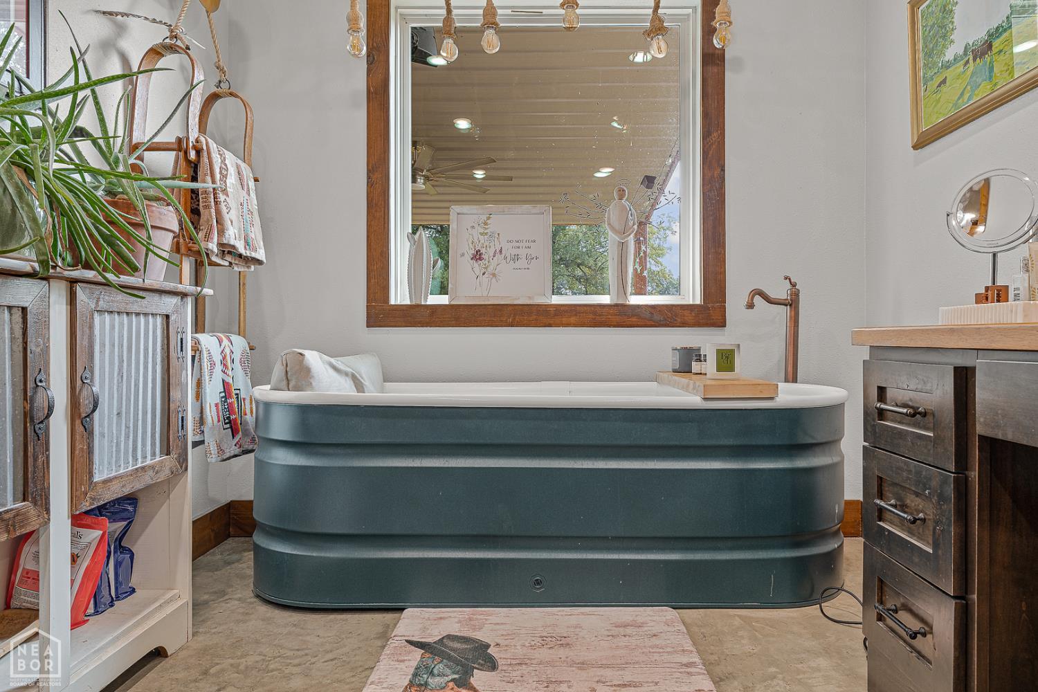 Marmaduke, Arkansas, 72443, United States, ,4 BathroomsBathrooms,Residential,For Sale,1979984