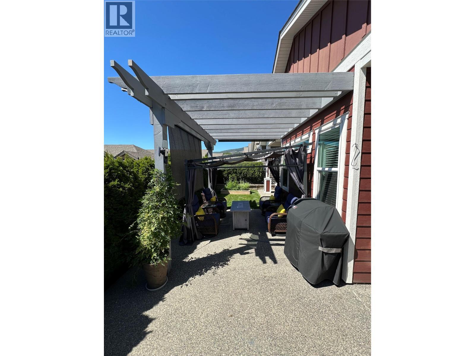 WESTBANK, British Columbia, V4T 3A5, CA, 2 Bedrooms Bedrooms, ,2 BathroomsBathrooms,Residential,For Sale,1950247