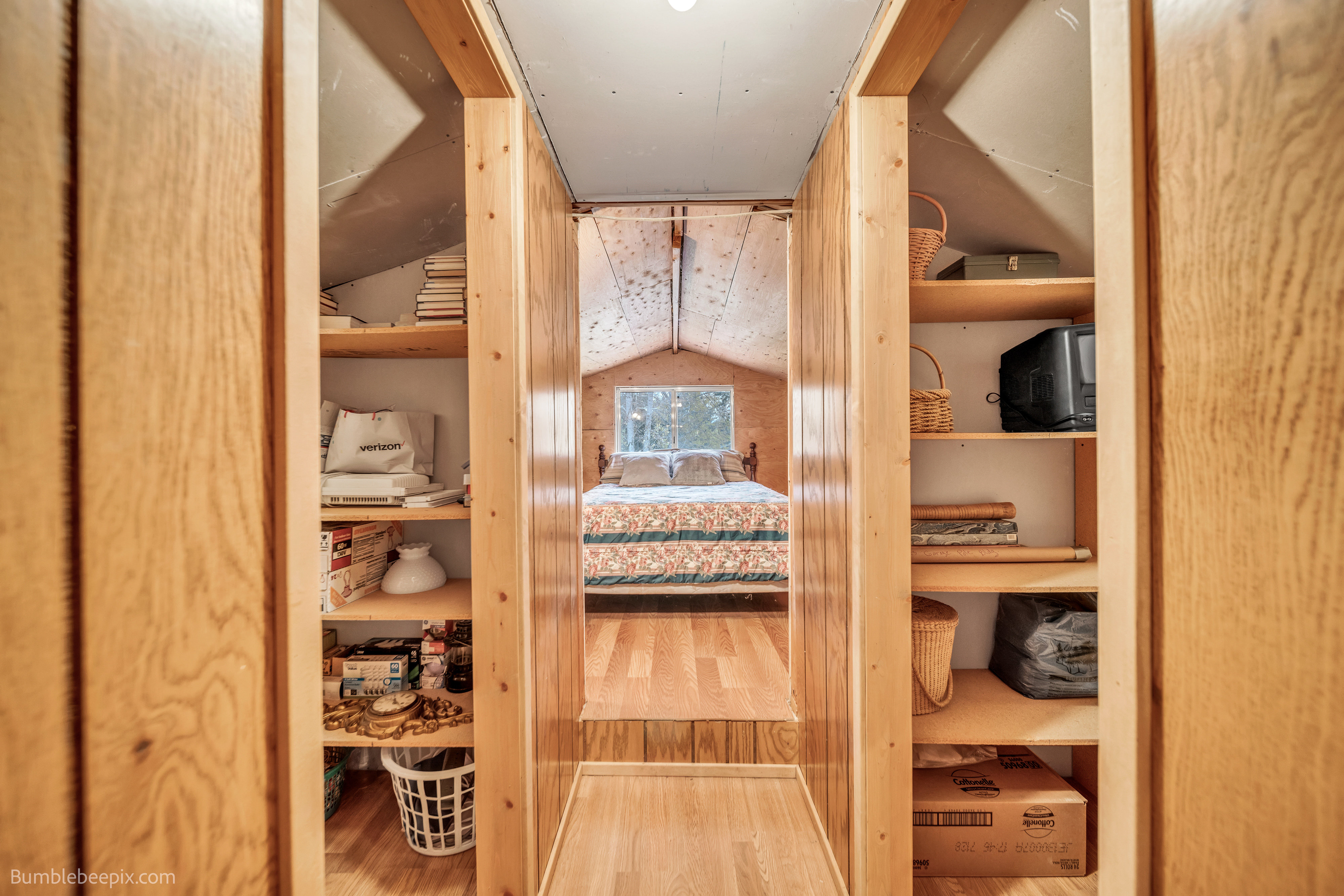 Cusick, Washington, 99119, United States, 4 Bedrooms Bedrooms, ,1 BathroomBathrooms,Residential,For Sale,1988641