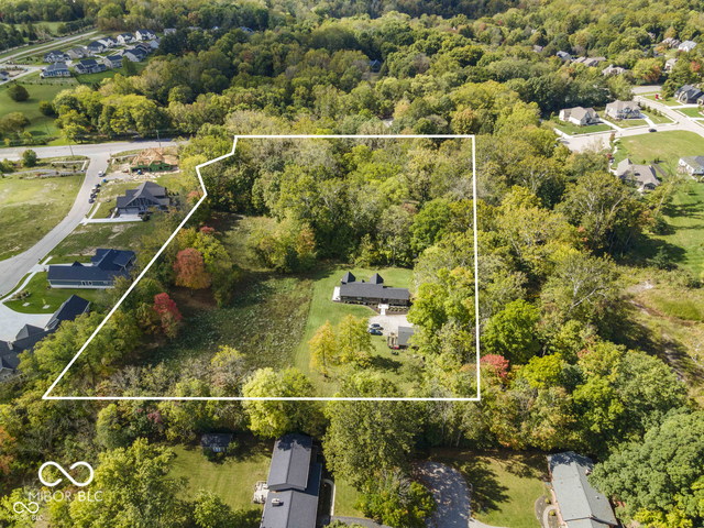 Zionsville, Indiana, 46077, United States, 4 Bedrooms Bedrooms, ,3 BathroomsBathrooms,Residential,For Sale,1942327