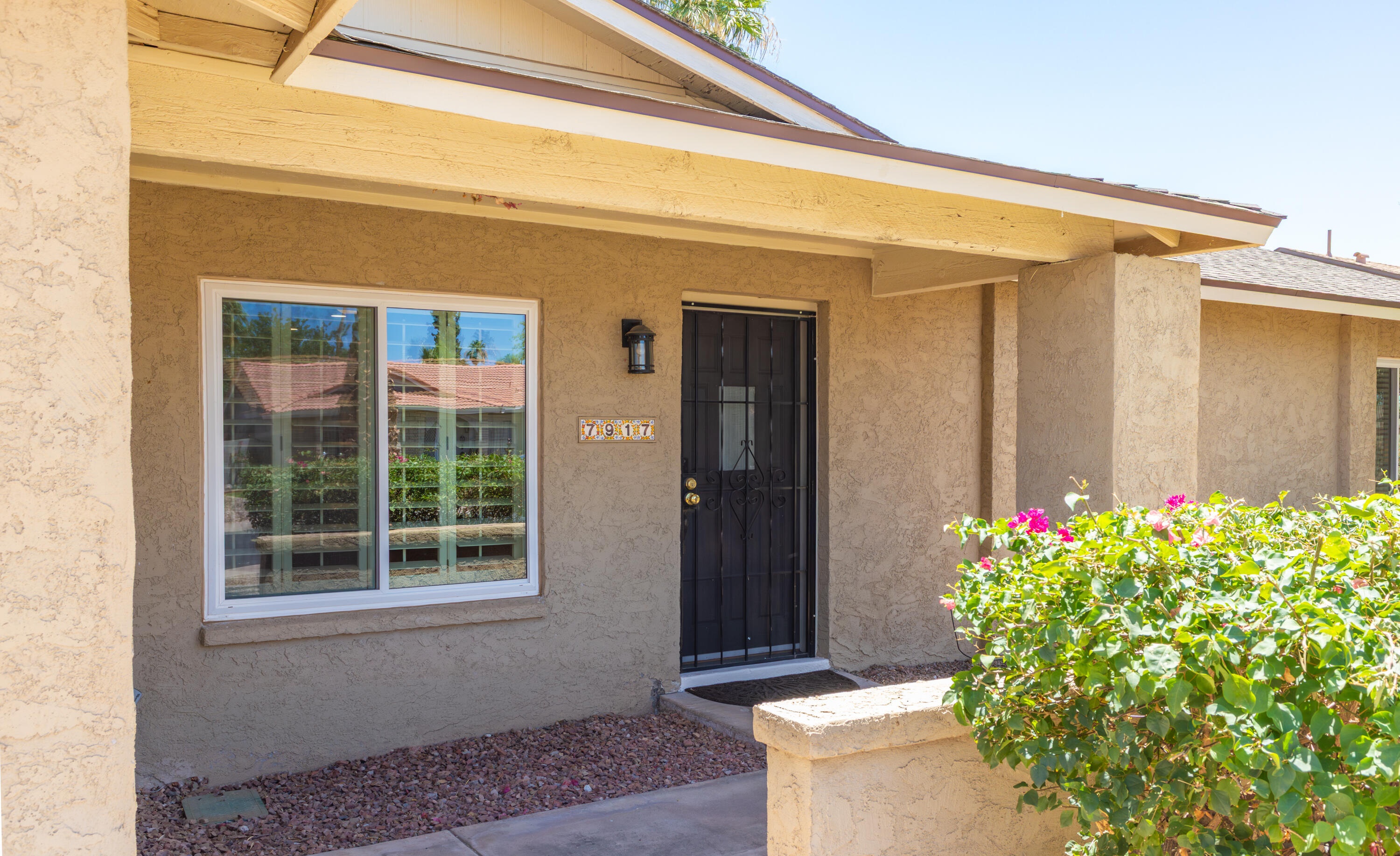  7917 E Vía de Belleza  Scottsdale, AZ - 物件實景