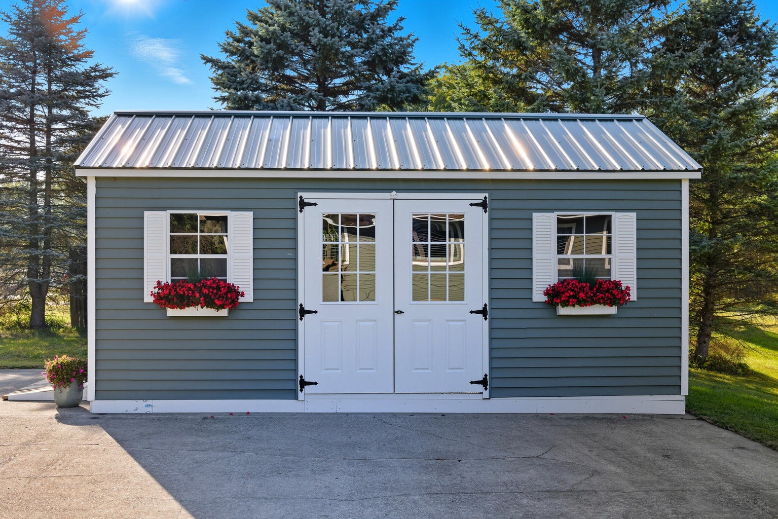 Lakeview, Michigan, 48850, United States, 3 Bedrooms Bedrooms, ,3 BathroomsBathrooms,Residential,For Sale,1973993