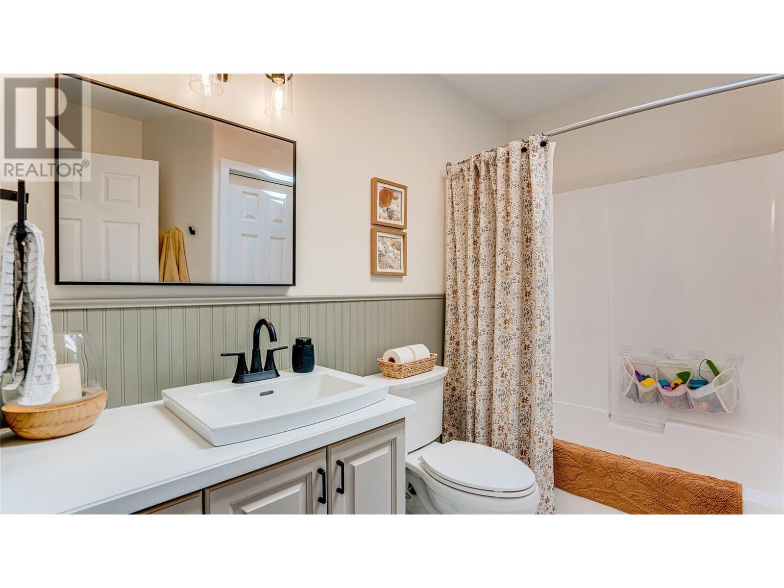 ENDERBY, British Columbia, V4Y 4B8, CA, 4 Bedrooms Bedrooms, ,3 BathroomsBathrooms,Residential,For Sale,1906459