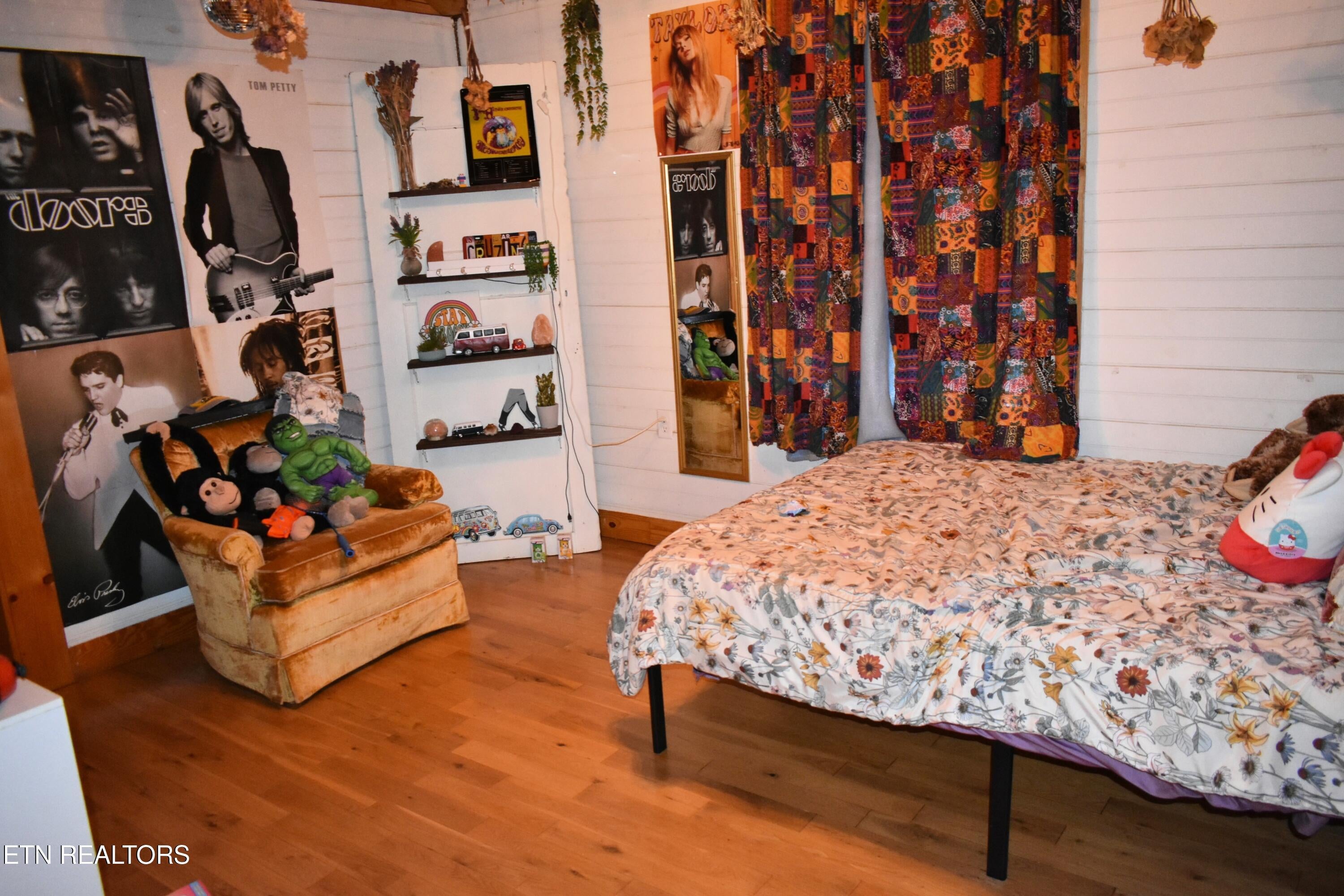 New Tazewell, Tennessee, 37825, United States, 3 Bedrooms Bedrooms, ,3 BathroomsBathrooms,Residential,For Sale,1961424