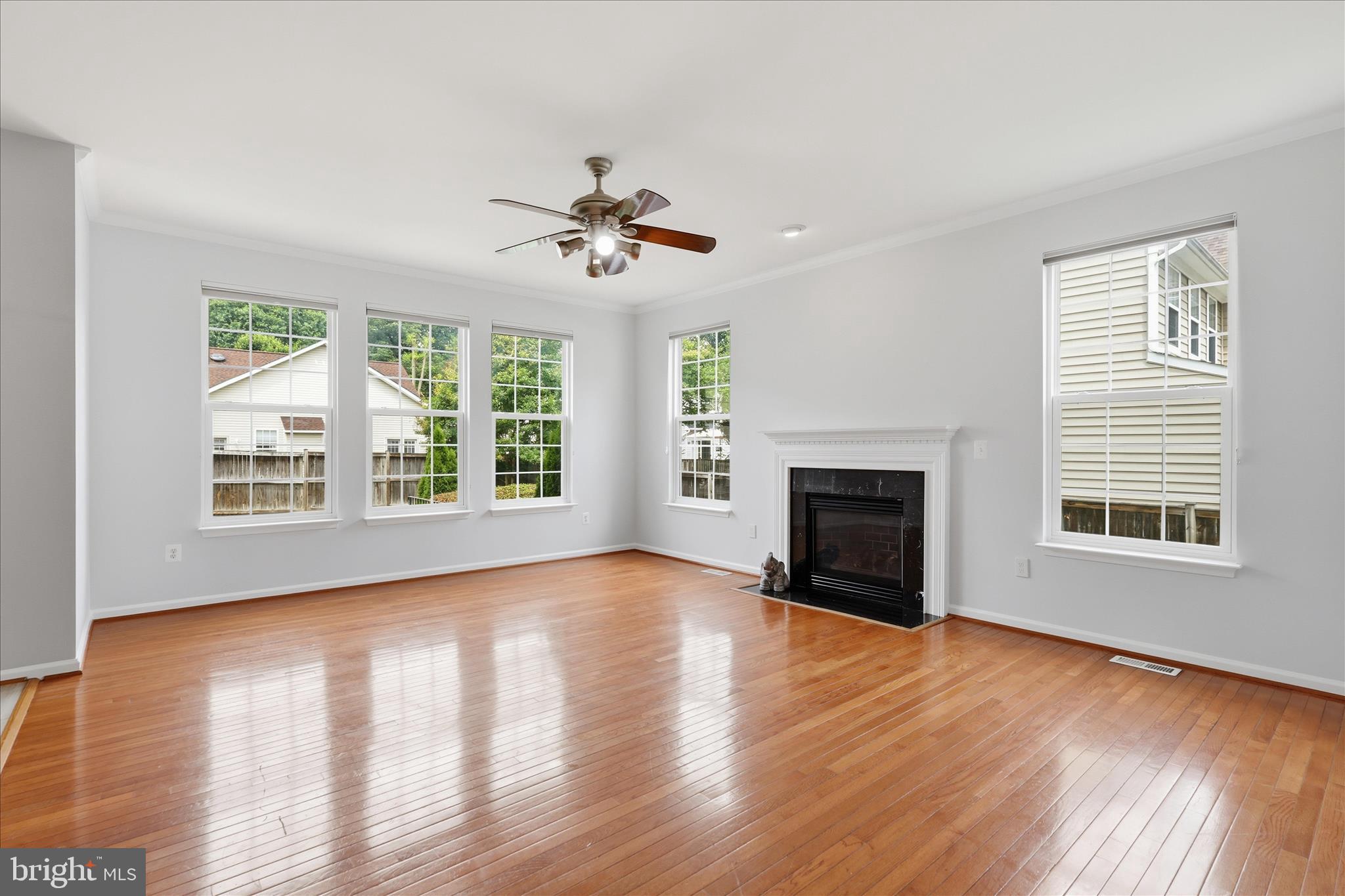 Woodbridge, Virginia, 22193, United States, 4 Bedrooms Bedrooms, ,4 BathroomsBathrooms,Residential,For Sale,2048672