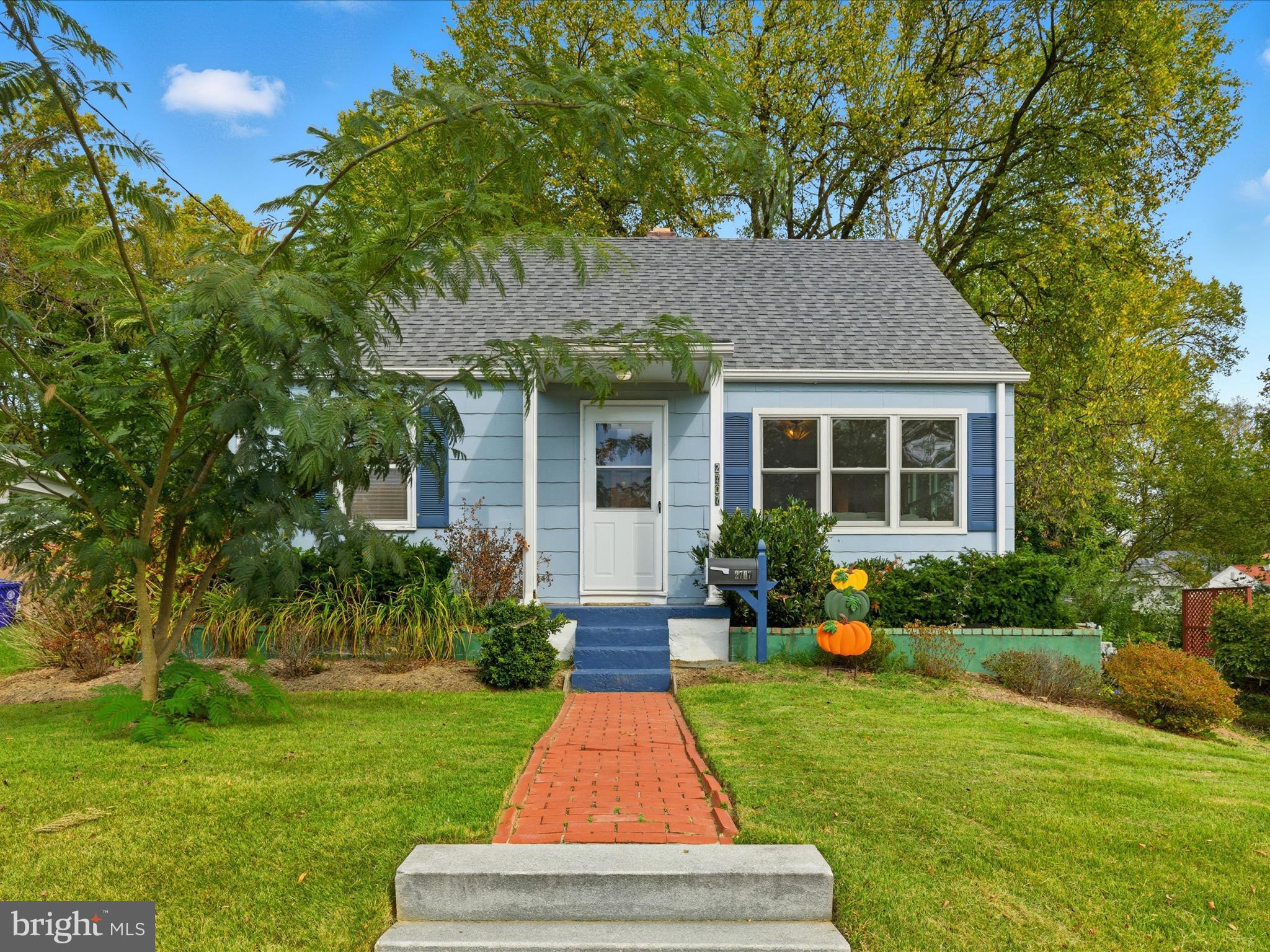 Silver Spring, Maryland, 20902, United States, 3 Bedrooms Bedrooms, ,3 BathroomsBathrooms,Residential,For Sale,1983635